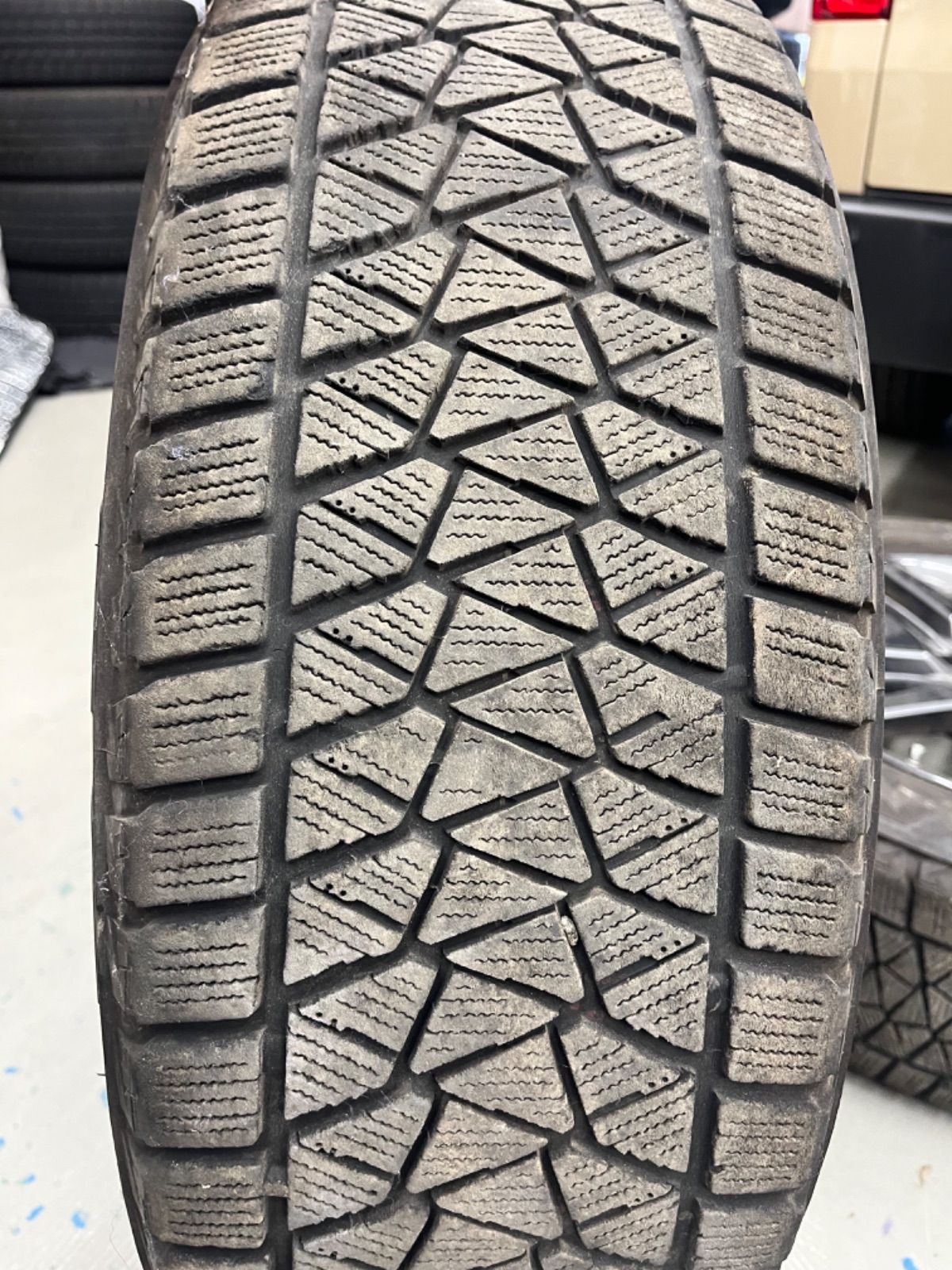 日産エクストレイルスタッドレスタイヤ純正ホイル付き225 65R17 HNT32 FFCRYSTALESIA_COM