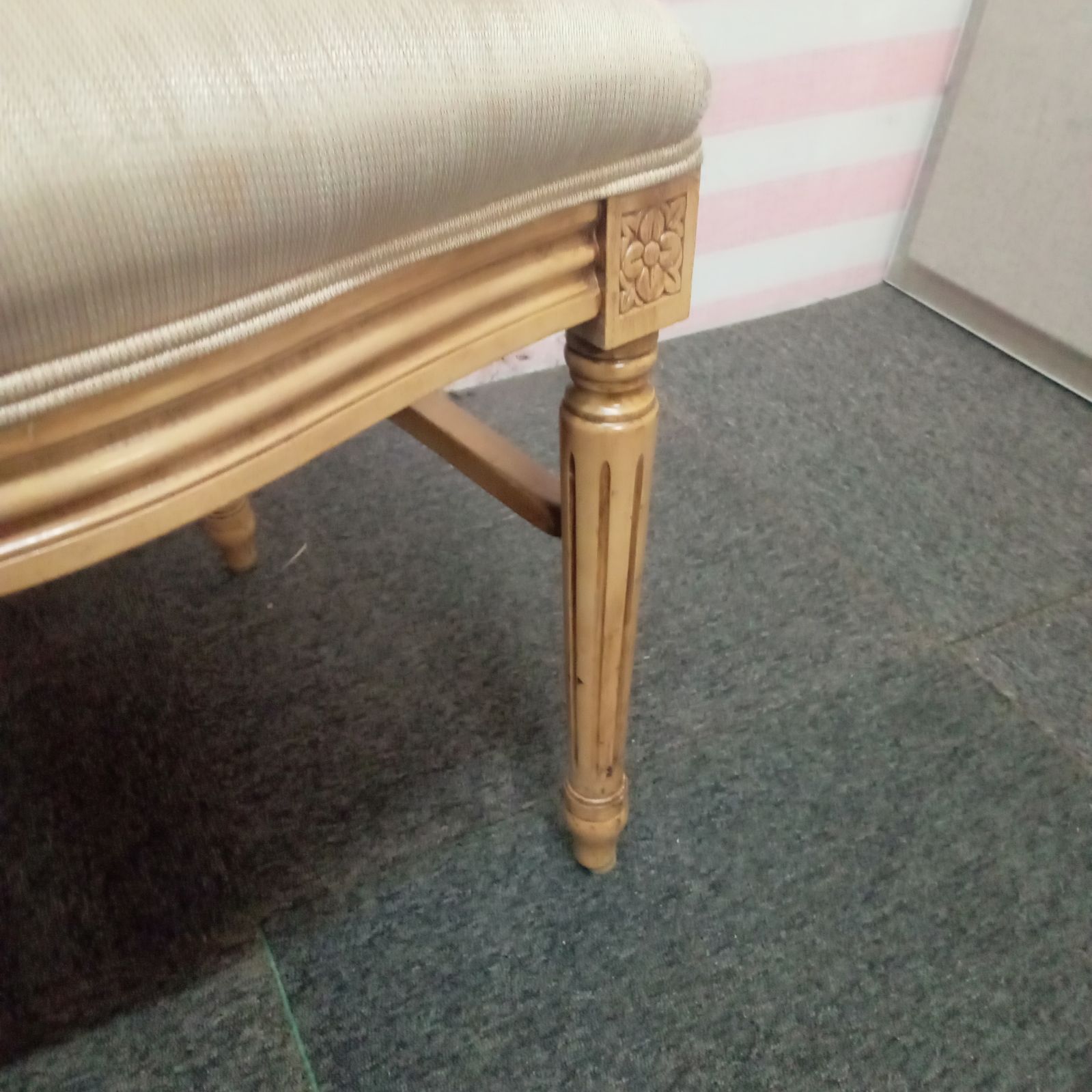 フランス家具風
