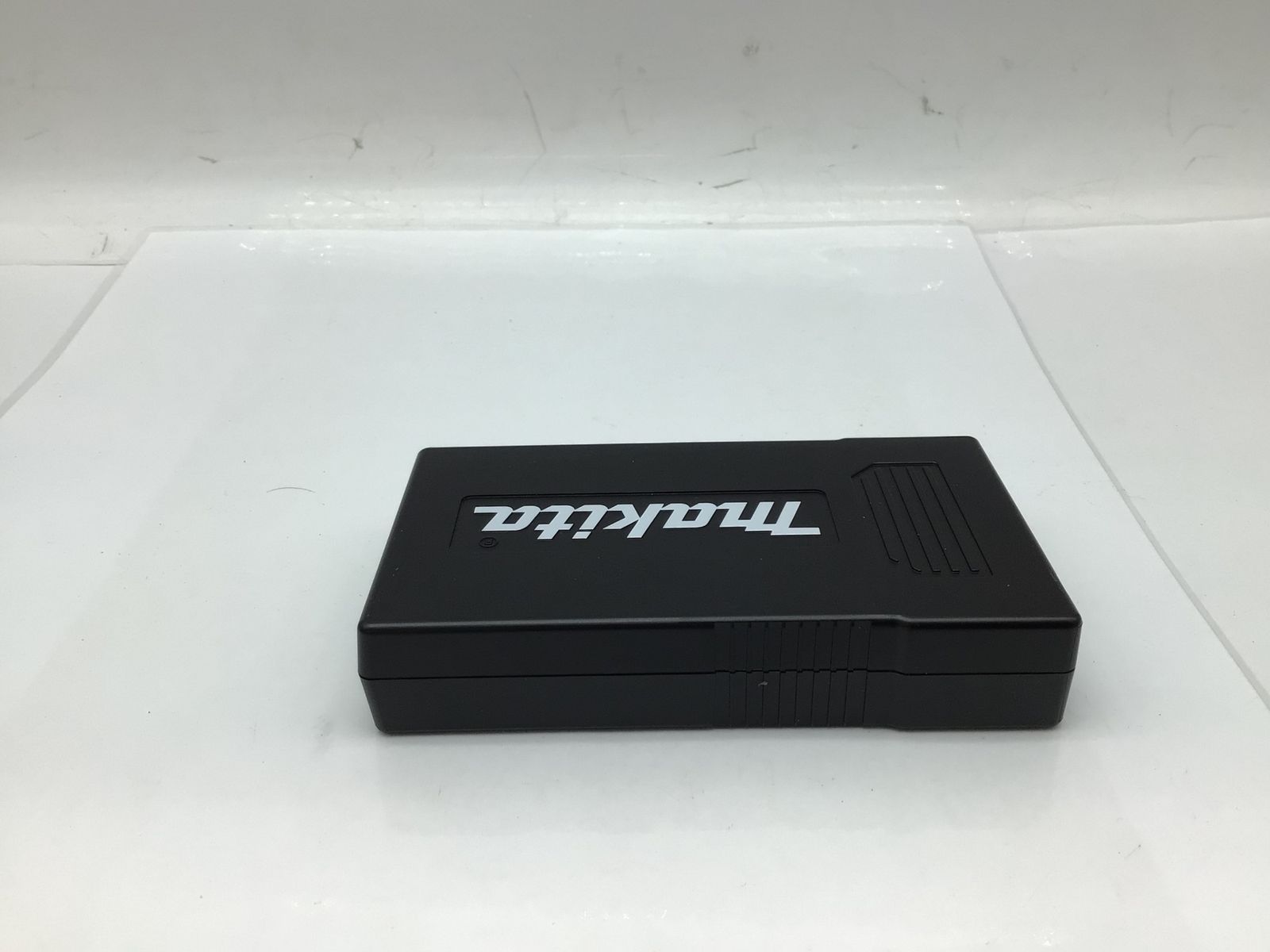 薄型バッテリ BL1055B