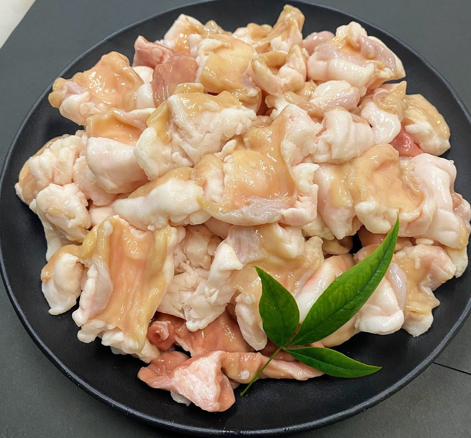 人気✨国産牛　ホルモン900ｇ★もつ鍋、焼肉にオススメ★-1