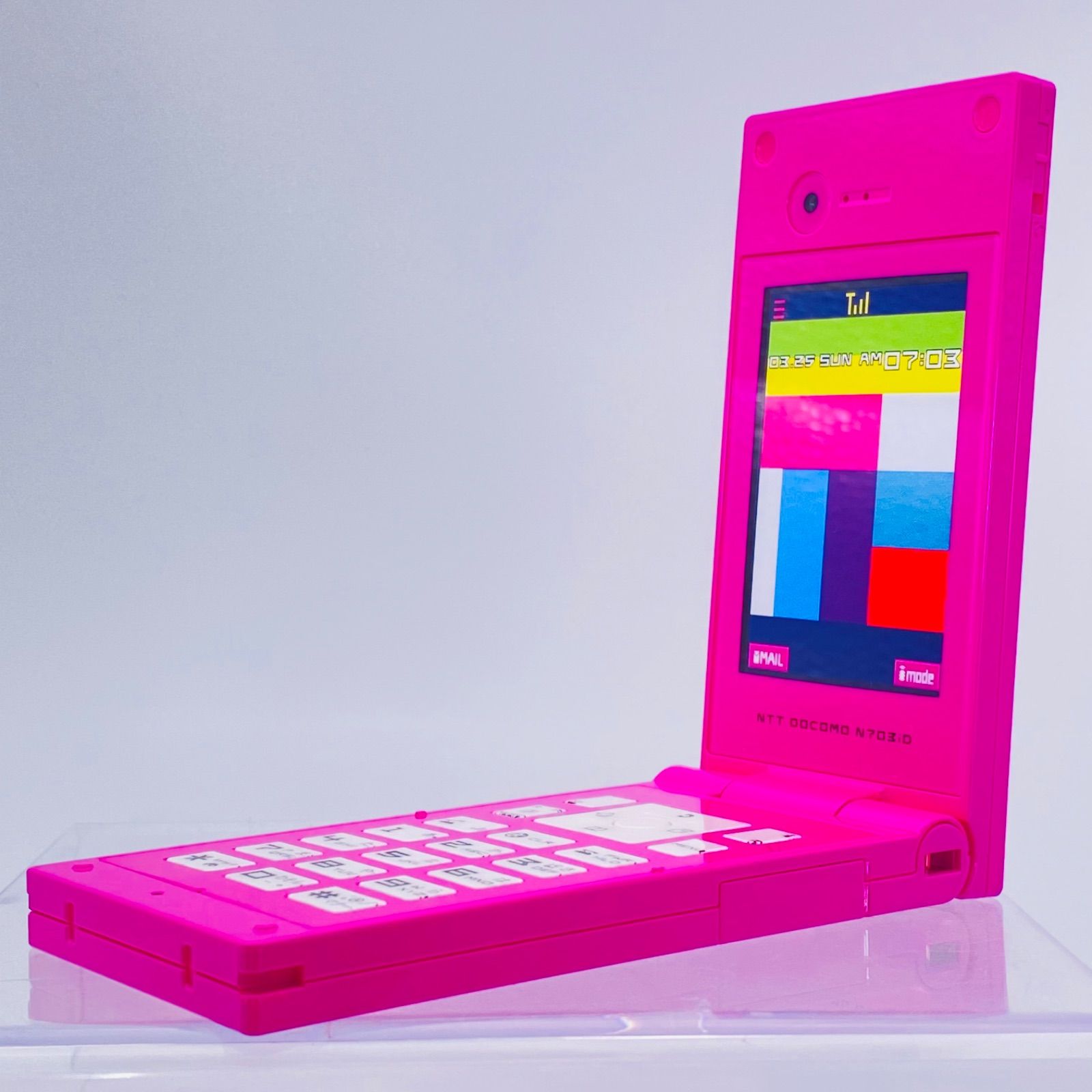docomo FOMA N703iD PINK モックアップ 模型 - メルカリ