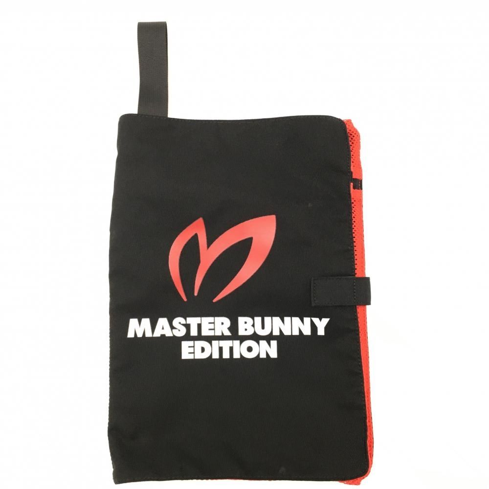 【超美品】マスターバニー マルチケース 黒×白 メッシュポケット ロゴプリントゴルフ MASTER BUNNY EDITION