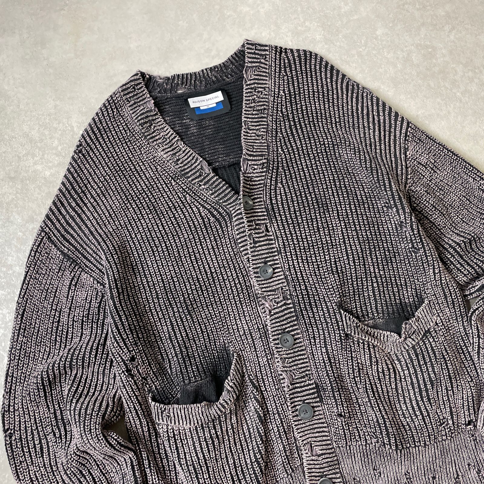 定価2.2万 MAISON SPECIAL Snow Wash Damaged Prime-Over V-Neck Knit 