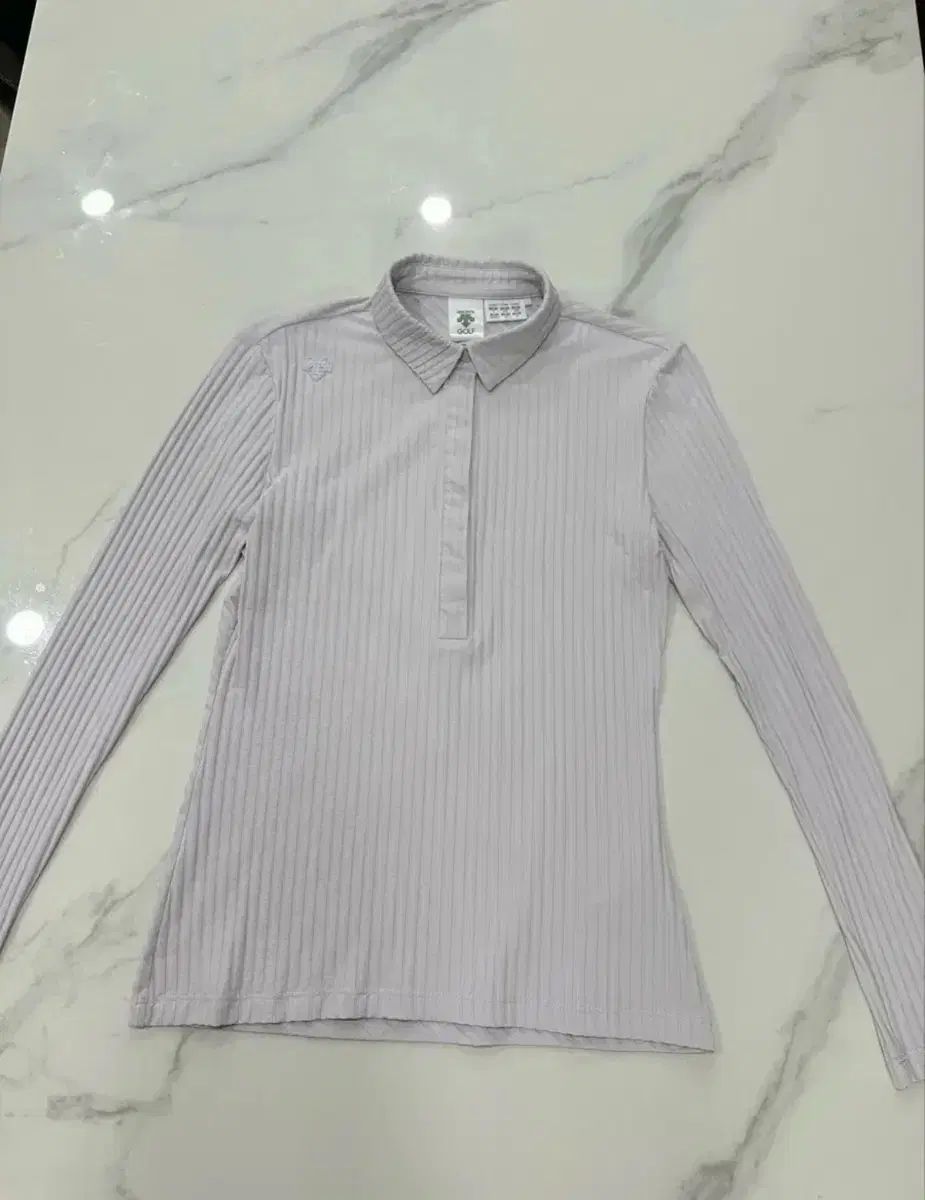 【雷市場（ポンジャン）商品韓国直送】 デパート購入) 女性 デサント₍DESCENTE) ゴルフ 長袖 55