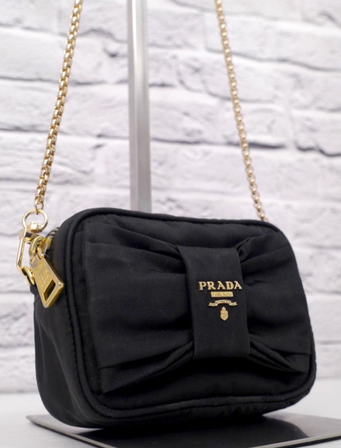 ◇PRADA プラダ ビッグリボンデザイン クロスボディ チェーン