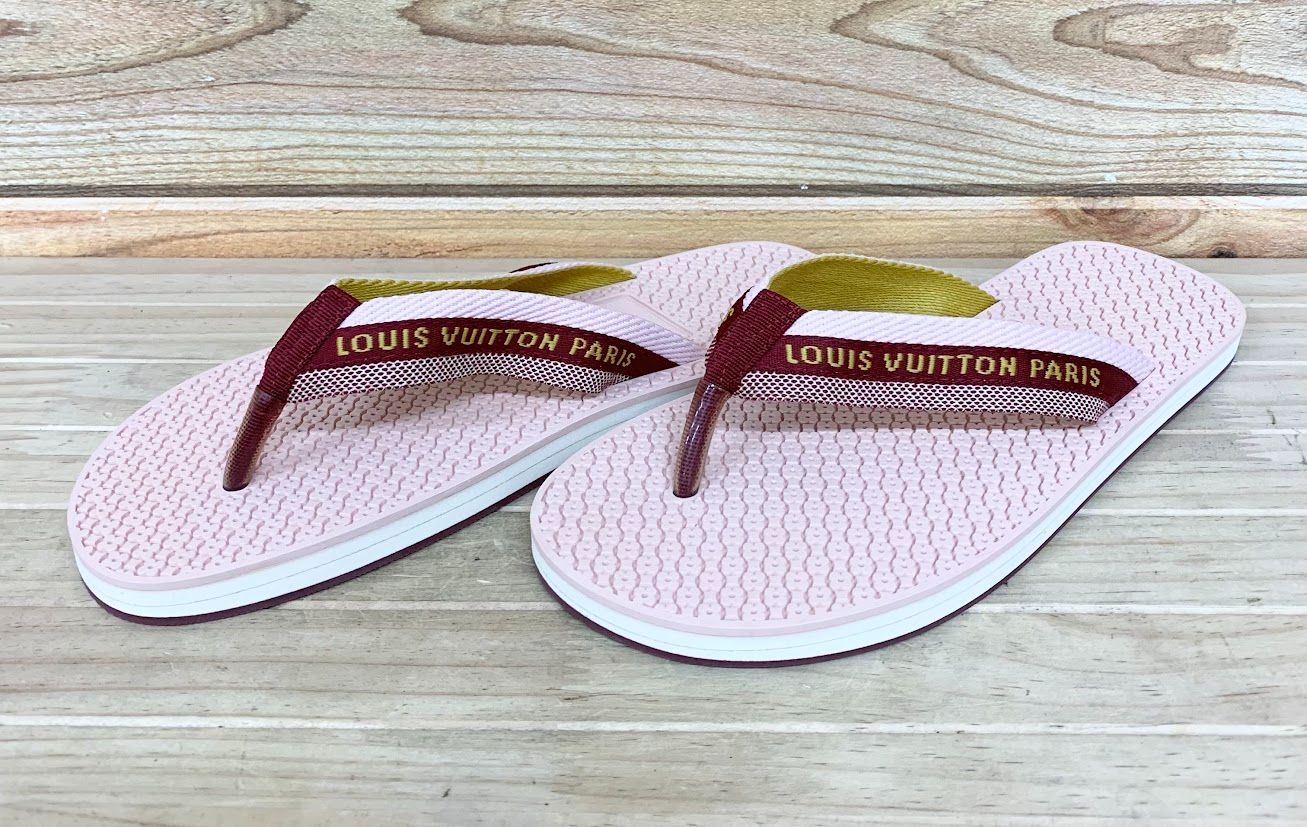 メイ様限定 ルイヴィトン LOUIS VUITTON ビーチサンダル ロゴ