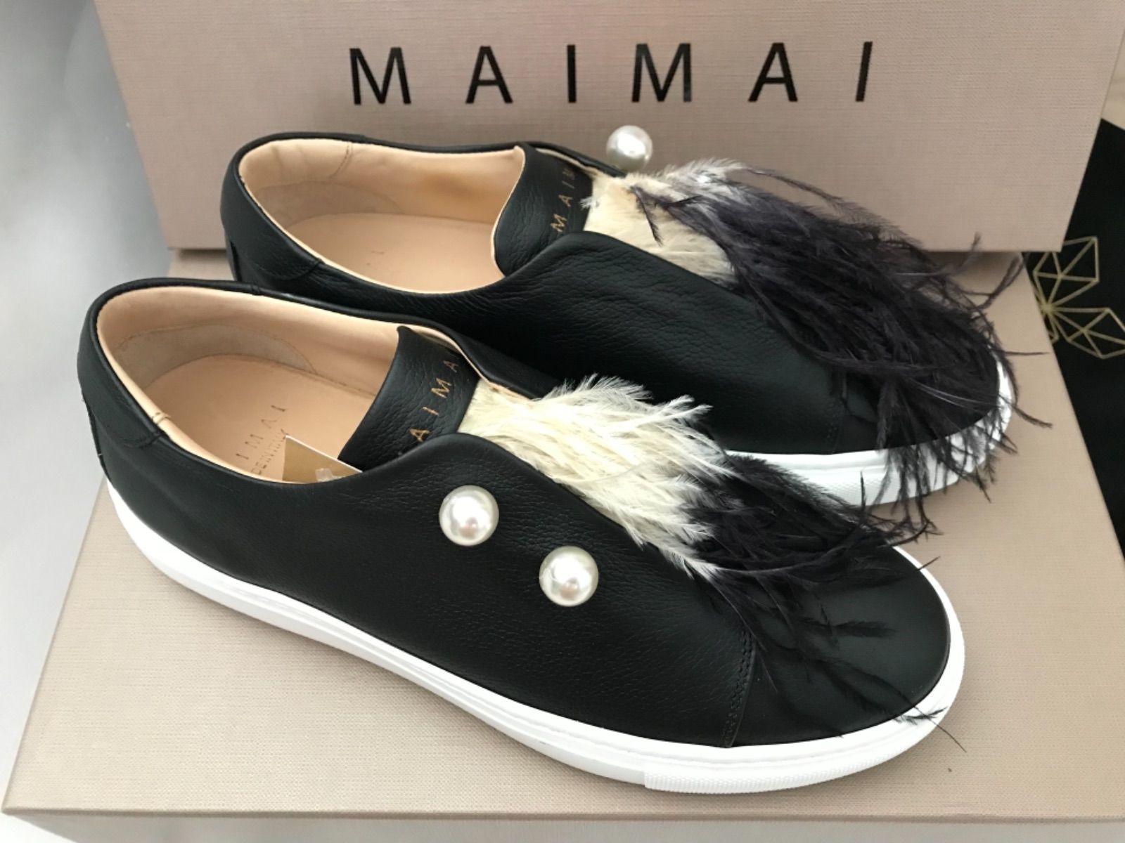☆水鳥気分☆メゾン品質☆MAIMAI マイマイ水鳥羽スニーカー未使用 