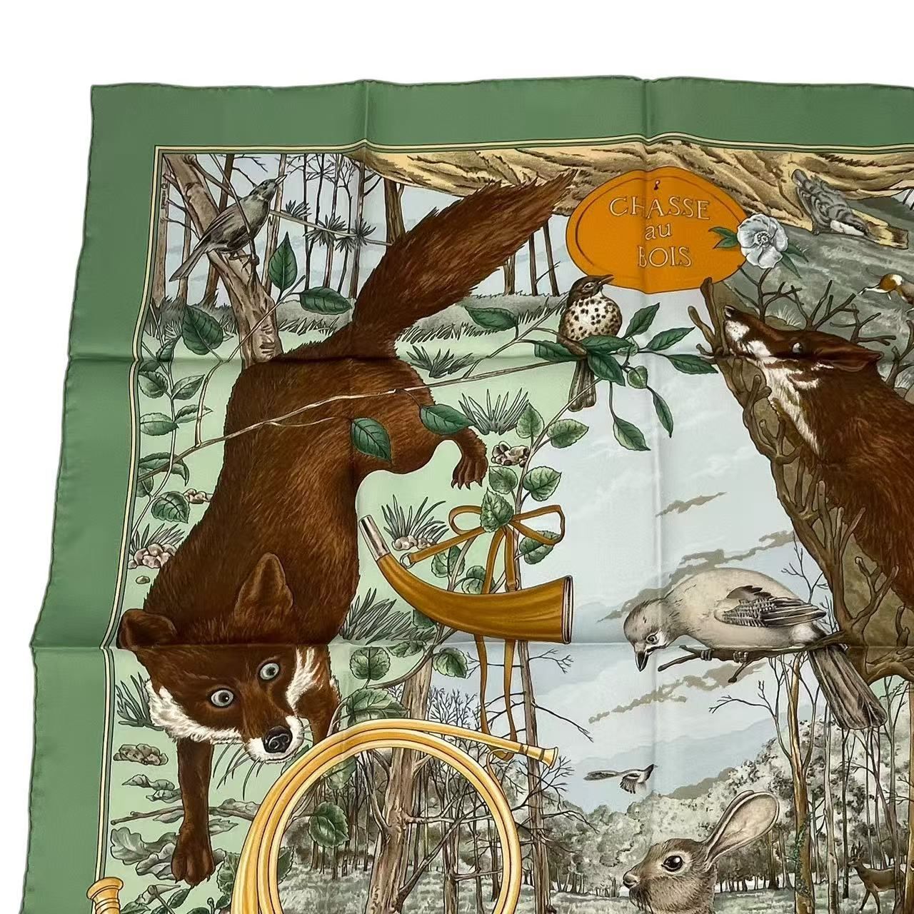 美品 HERMES エルメス カレ90 CHASSE au BOIS 森の狩猟 スカーフ