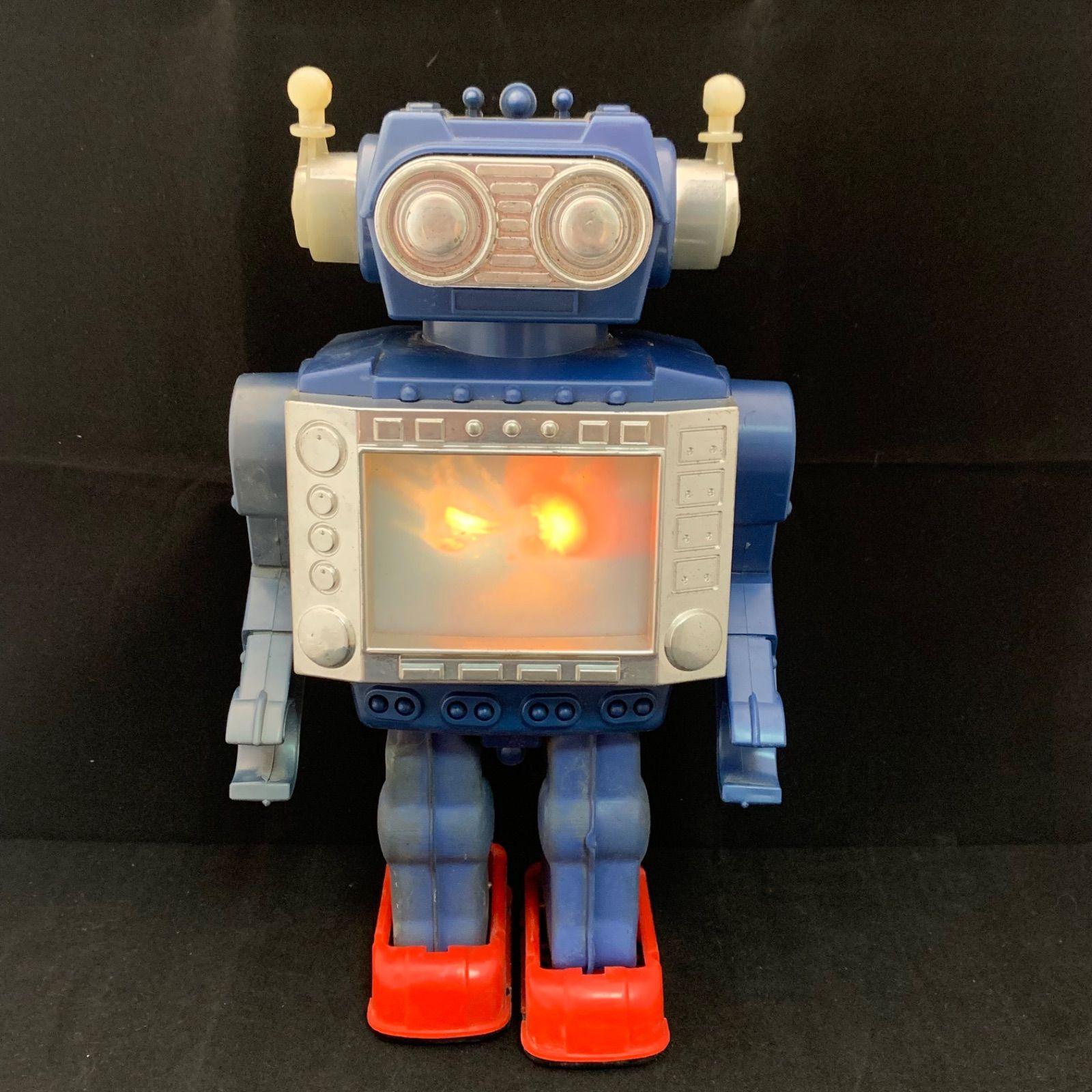 1985年製造の「ニューテレビロボット」です 1985年製造の「ニューテレビロボット」です 1985年製造の