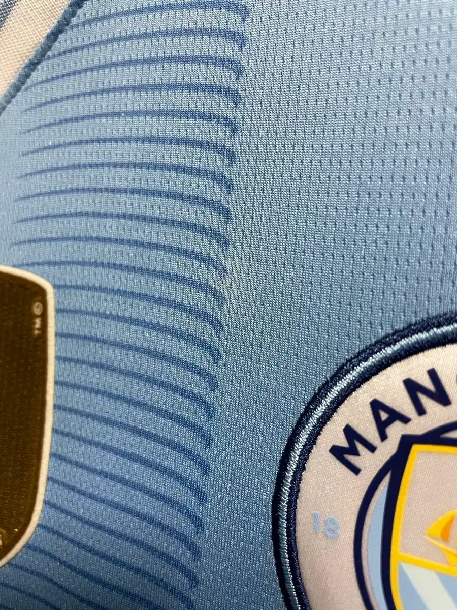 ケビン・デ・ブライネ 限定品】ケビン·デブライネ 直筆サインフォト