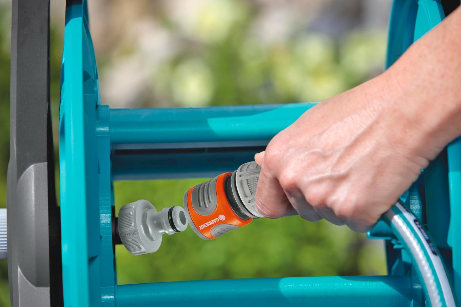 GARDENA ガルデナ Classic ホースリールセット 壁掛|ポータブル両用 20m 08009-20 ドイツ製 STEELWINDOWSANDDOORS_COM