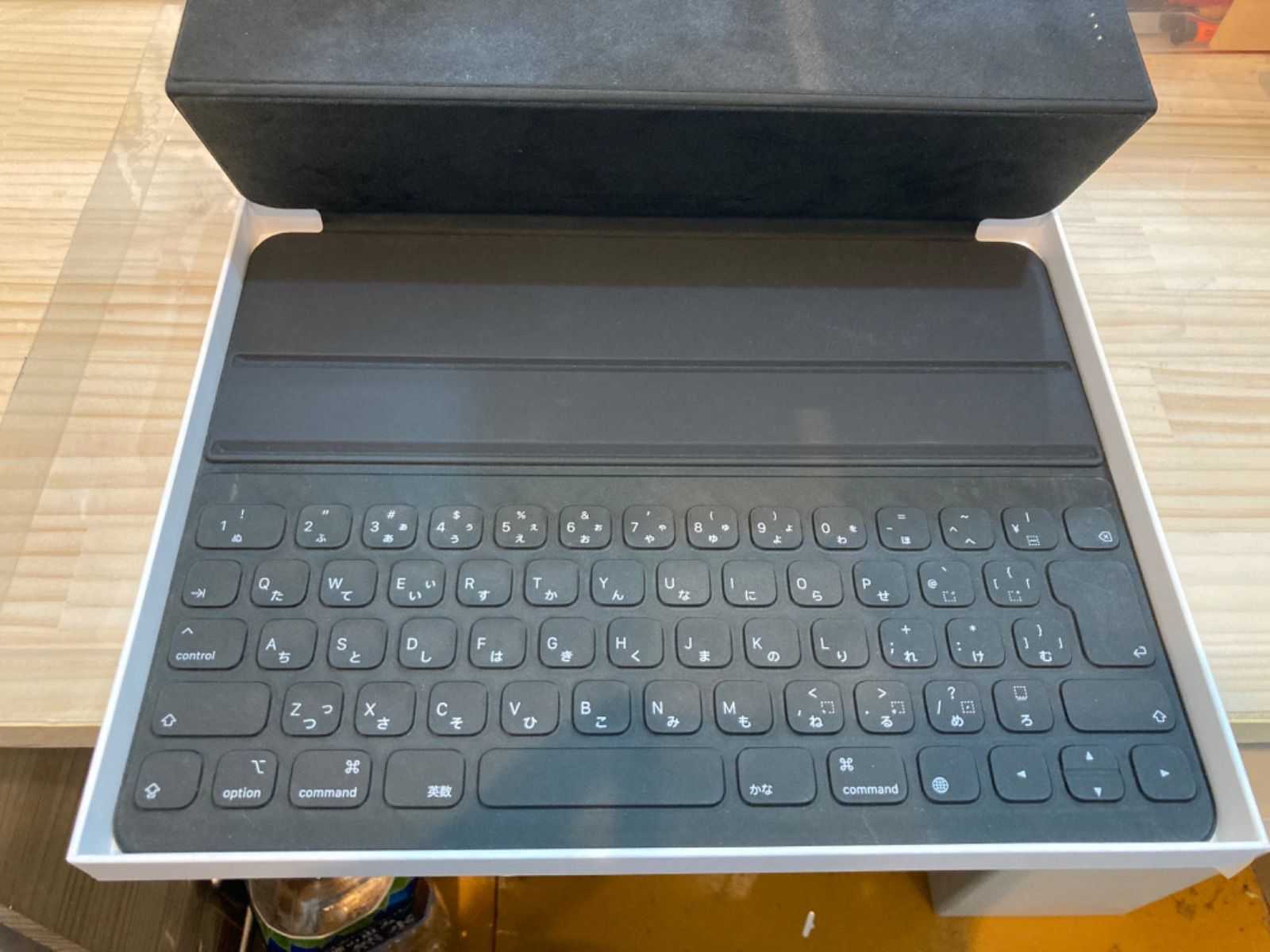 美品iPad Smart Keyboard Folio 美品】iPad Smart Keyboard Folio 【公式通販】
