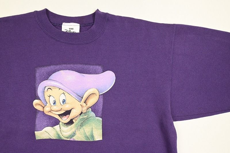 Disney キャラクタープリントスウェット Dopey