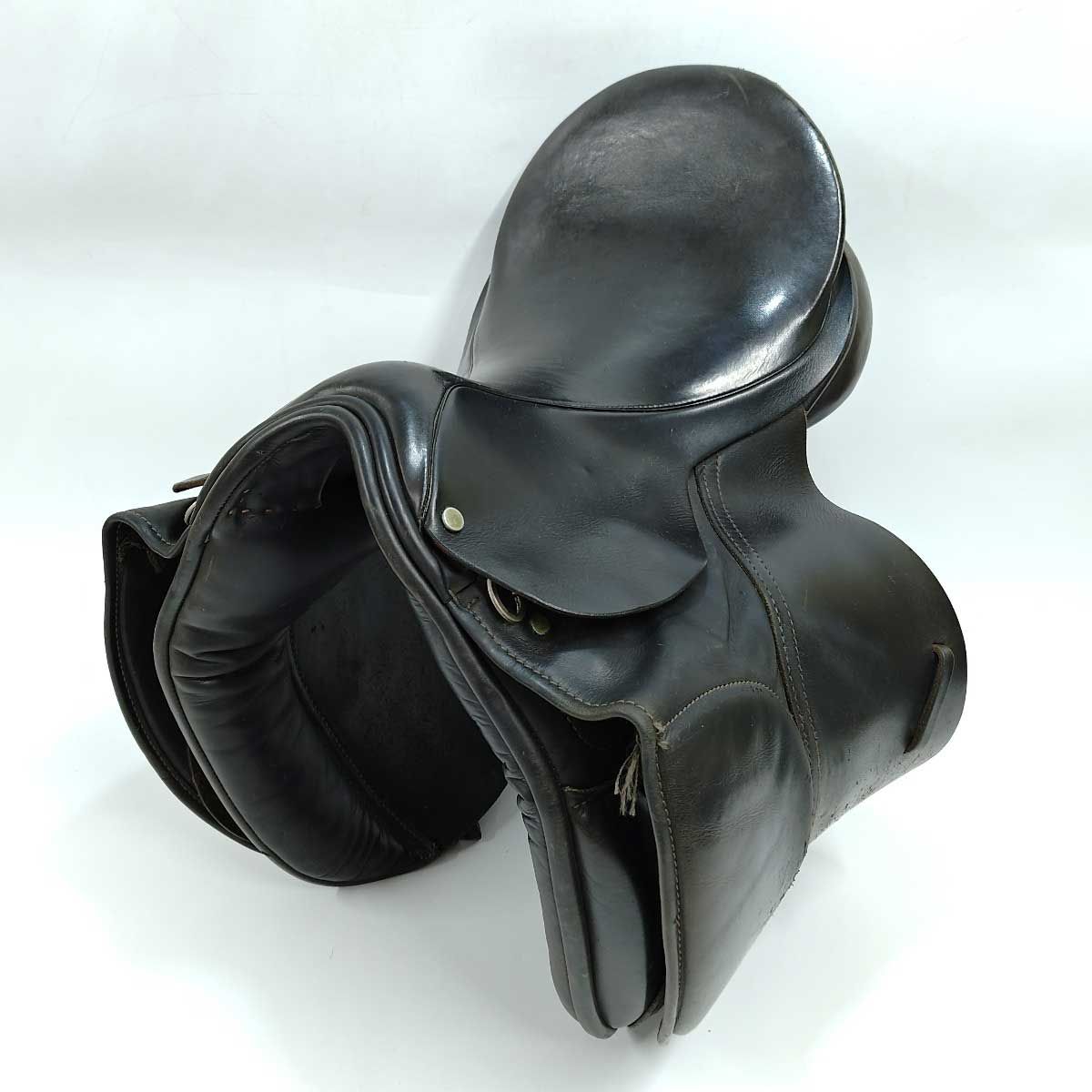 乗馬用品 馬場鞍 county