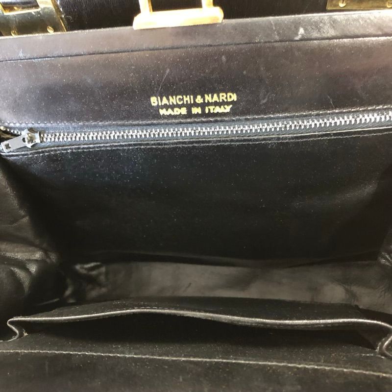 Dr.arrivo がなんと正規価格¥105,840が¥39,800 Amazon | va- 305124-vanity ショルダーバッグ VANITY BASH