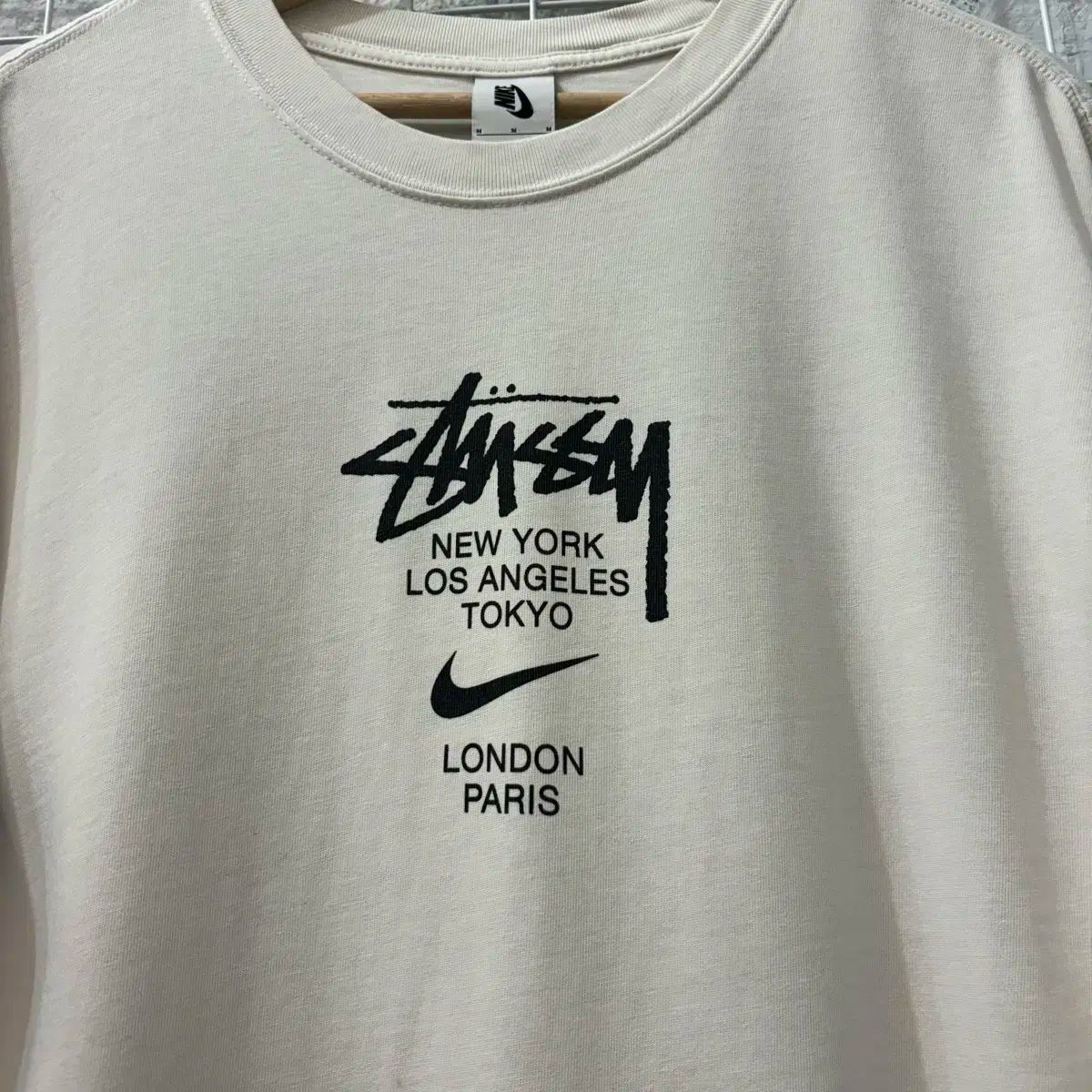 ステューシー×ナイキ Tシャツ 半袖 XL 白 STUSSY(ステューシー) X Nike(ナイキ) アジア ワールドツアー