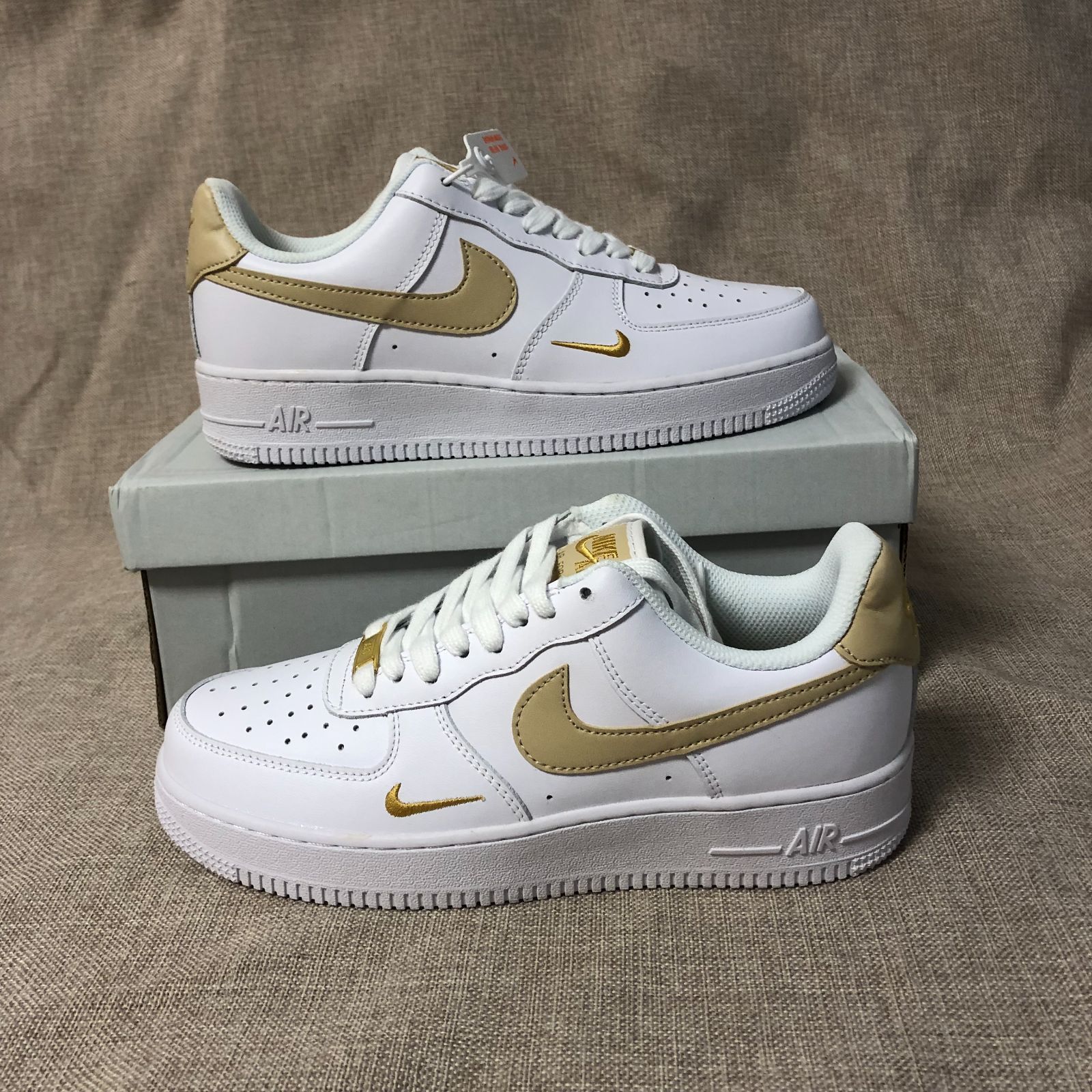 ナイキ  WMNS Air Force 1 Low '07