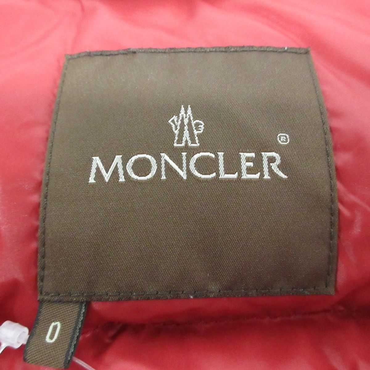 MONCLER(モンクレール) ダウンジャケット サイズ0 XS レディース - レッド 長袖/秋/冬