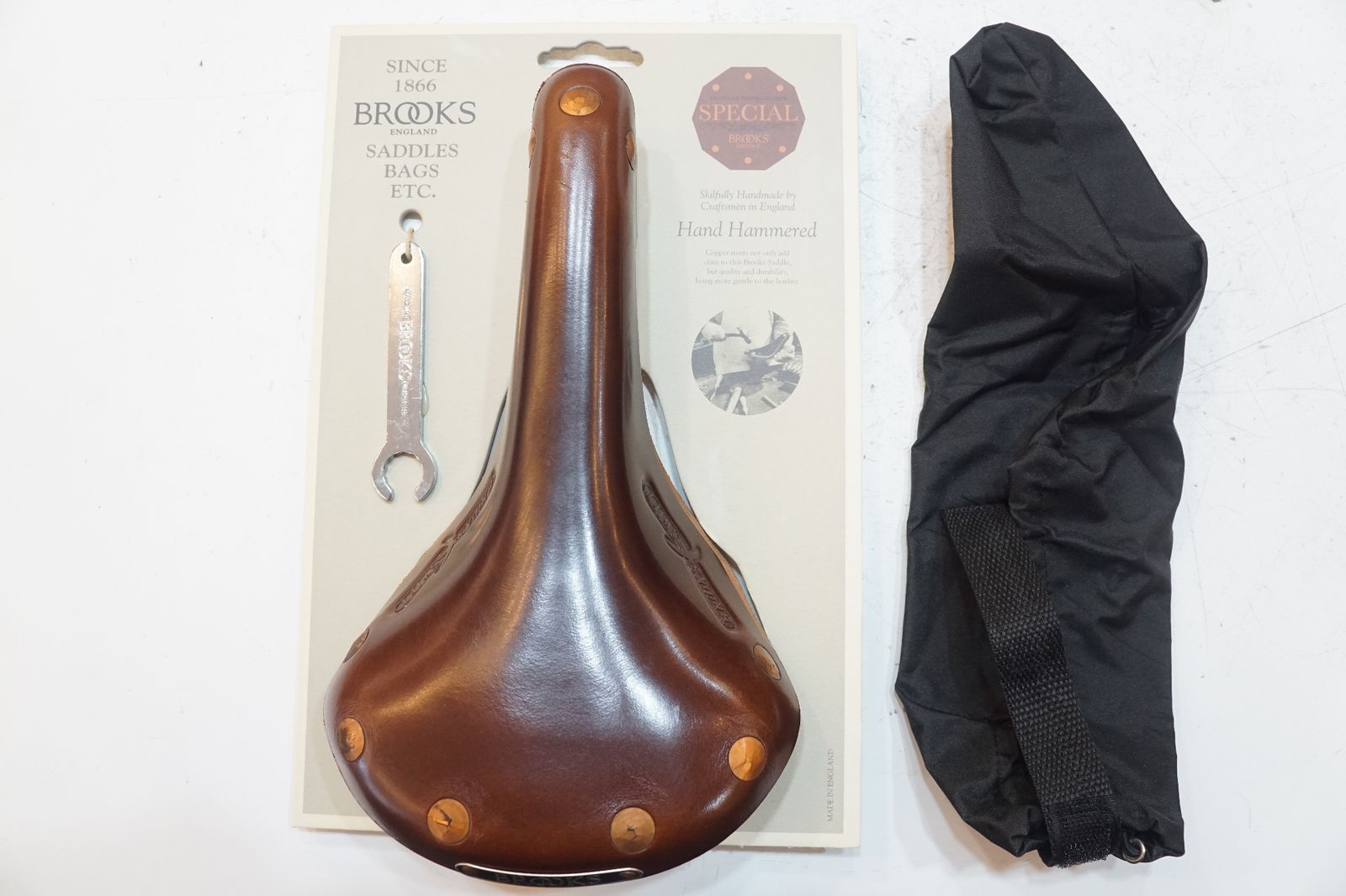 BROOKS ブルックス SWIFT サドル | バイチャリ浦和ベース