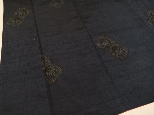 平和屋着物●結城紬　80亀甲　飛び亀甲柄　鹿丸文　正絹　逸品　AAAZ0550ph 平和屋着物○結城紬 80亀甲 飛び亀甲柄 鹿丸文 正絹 逸品 AAAZ0550ph