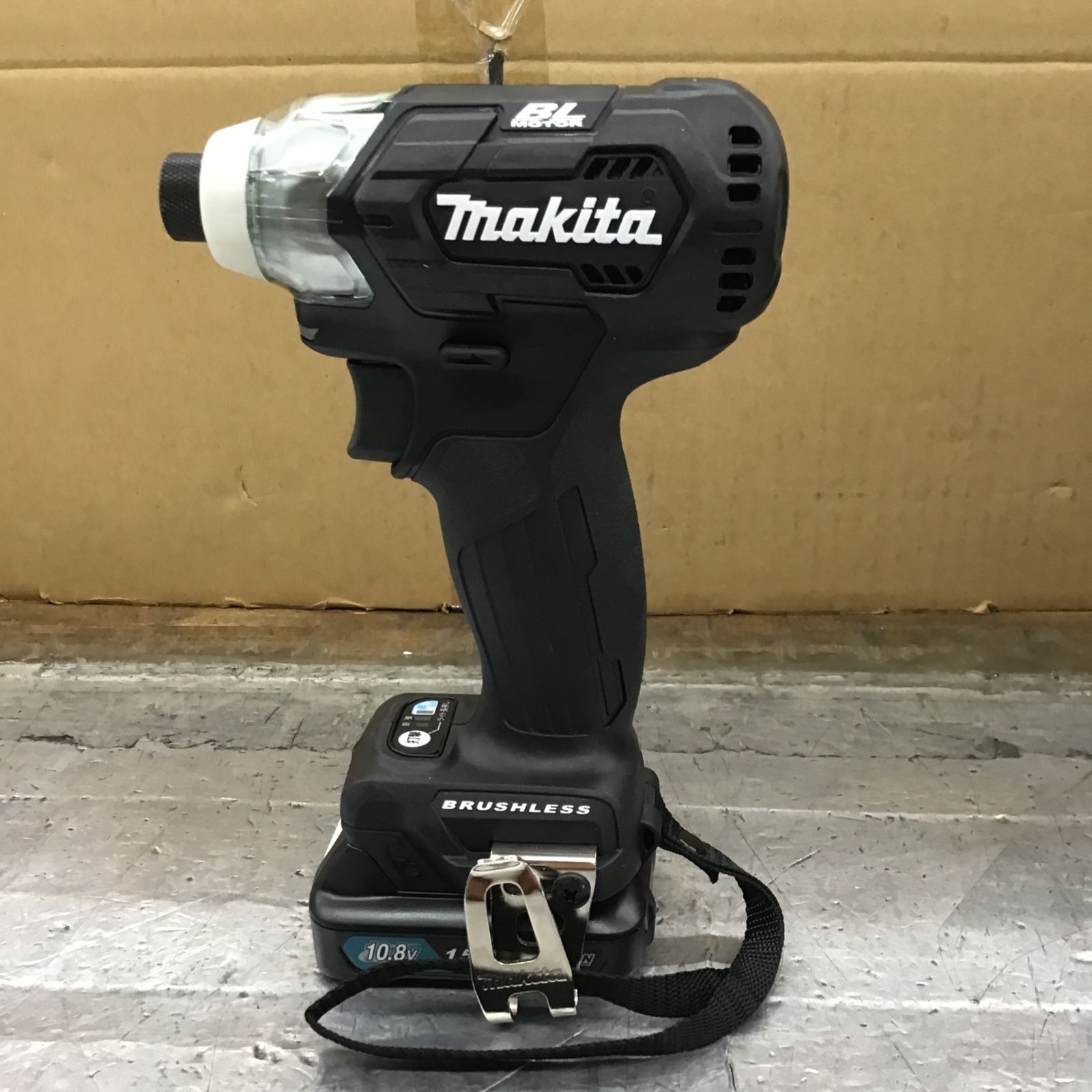 ☆マキタ(makita) コードレスインパクトドライバー TD111DSHXB ☆マキタ(makita) コードレスインパクトドライバー TD111DSHXB
