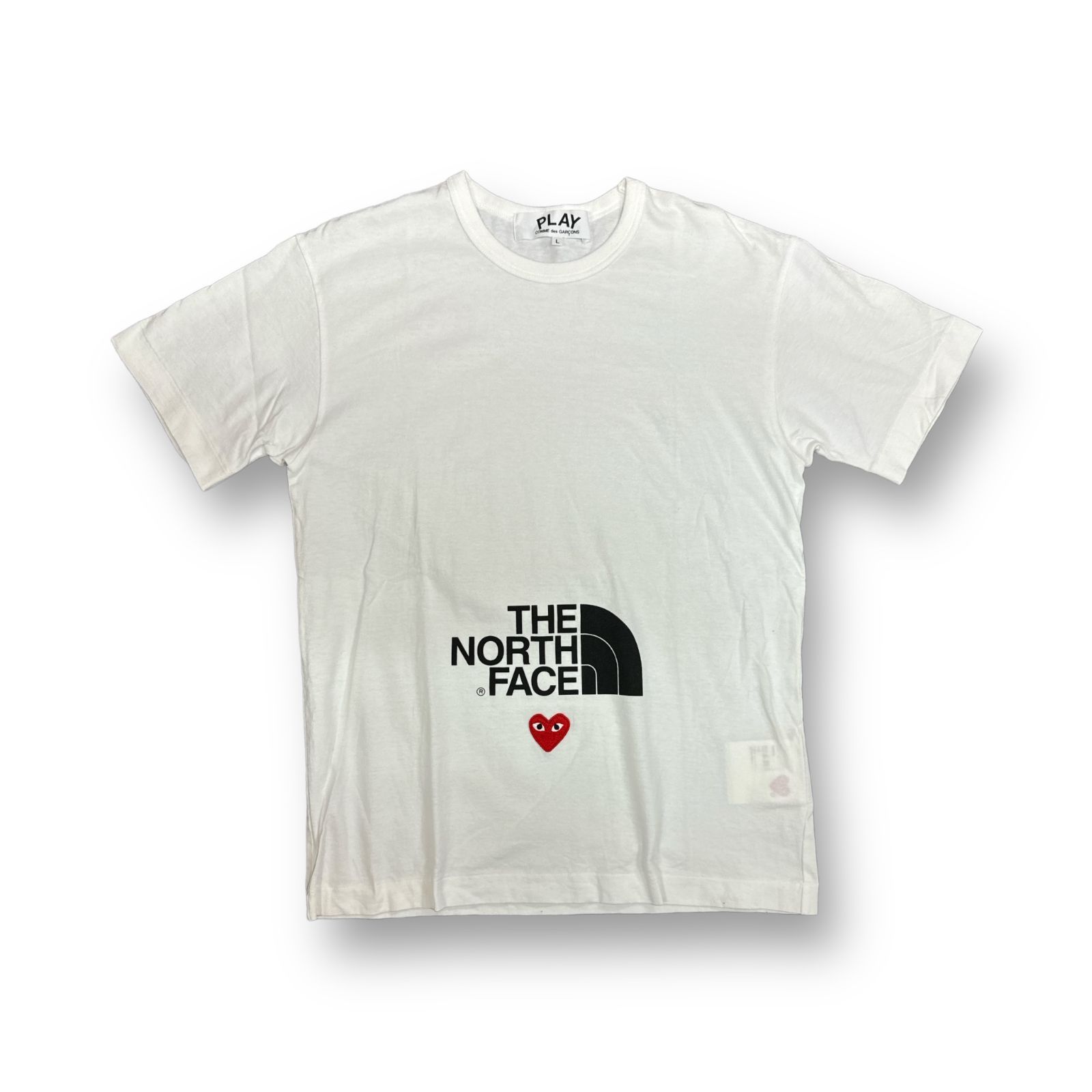 PLAY COMME des GARCONS × THE NORTH FACE 20SS プレイハート ワッペン ロゴ クルーネック プリント Tシャツ  プレイコムデギャルソン ノースフェイス コラボ ホワイト L AE-T202 64054A7 - メルカリ