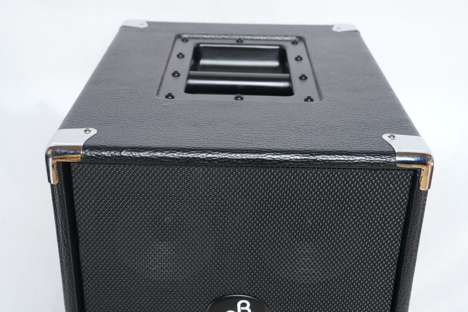 最安値で PHIL JONES BASS PB-300 ベース用パワーアンプ内蔵スピーカー