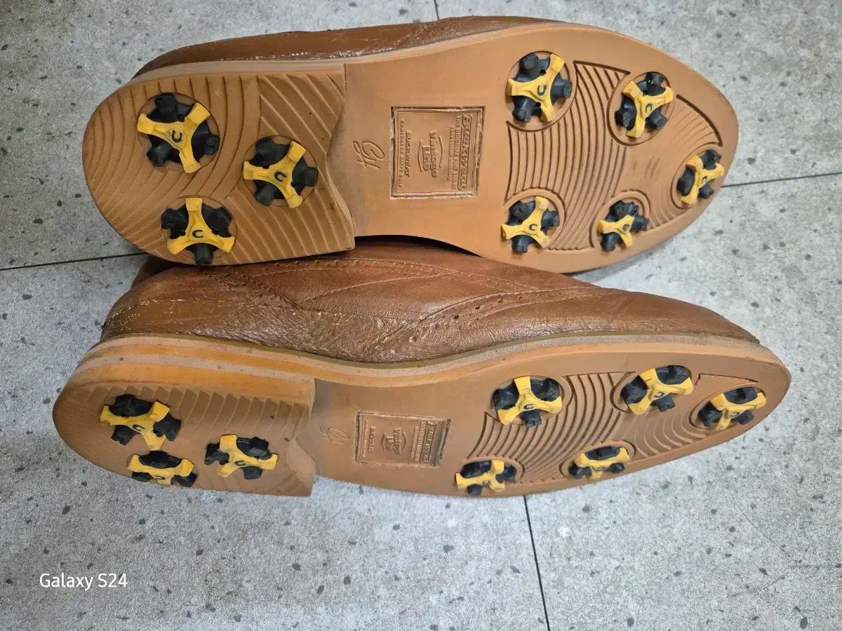 BALLY