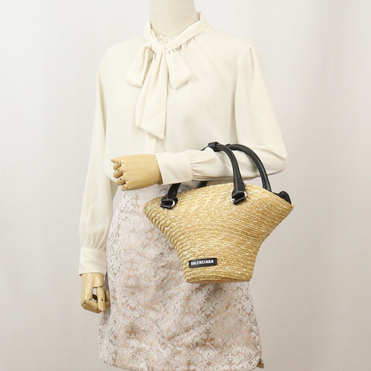 BALENCIAGA バレンシアガ ラフィア トートバッグ 744139 カゴバッグ