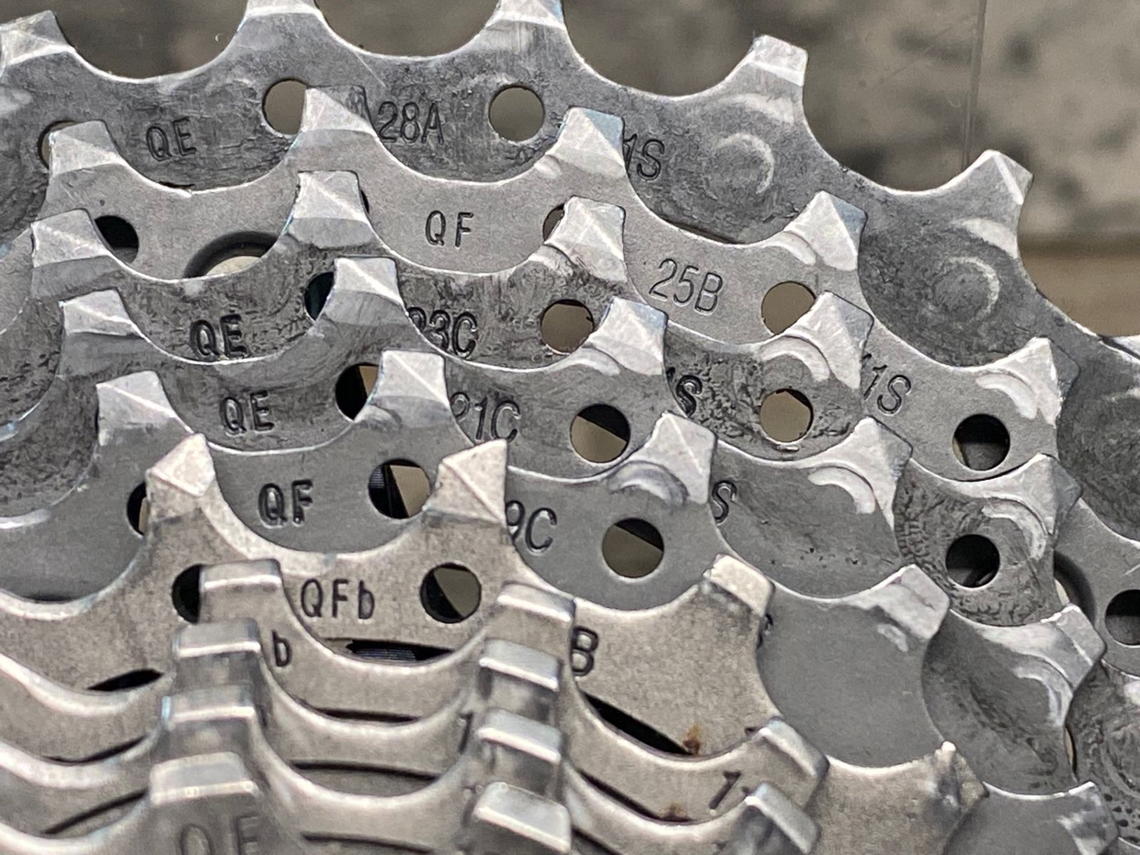 Shimano DURA-ACE CS-R9100 11-28 スプロケット Shimano CS-R9100 11-28T 11S スプロケット DURA-ACE] CS-R9100