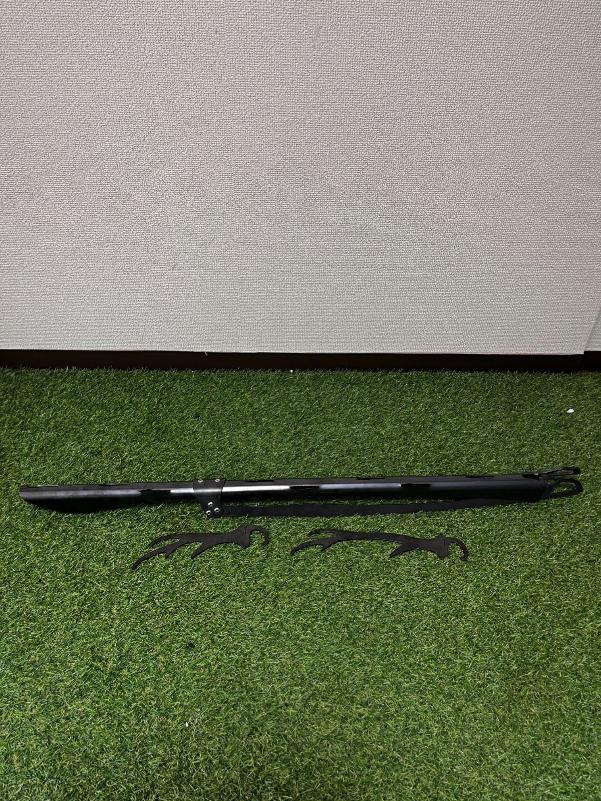 TSUNOSTAND SHORT
