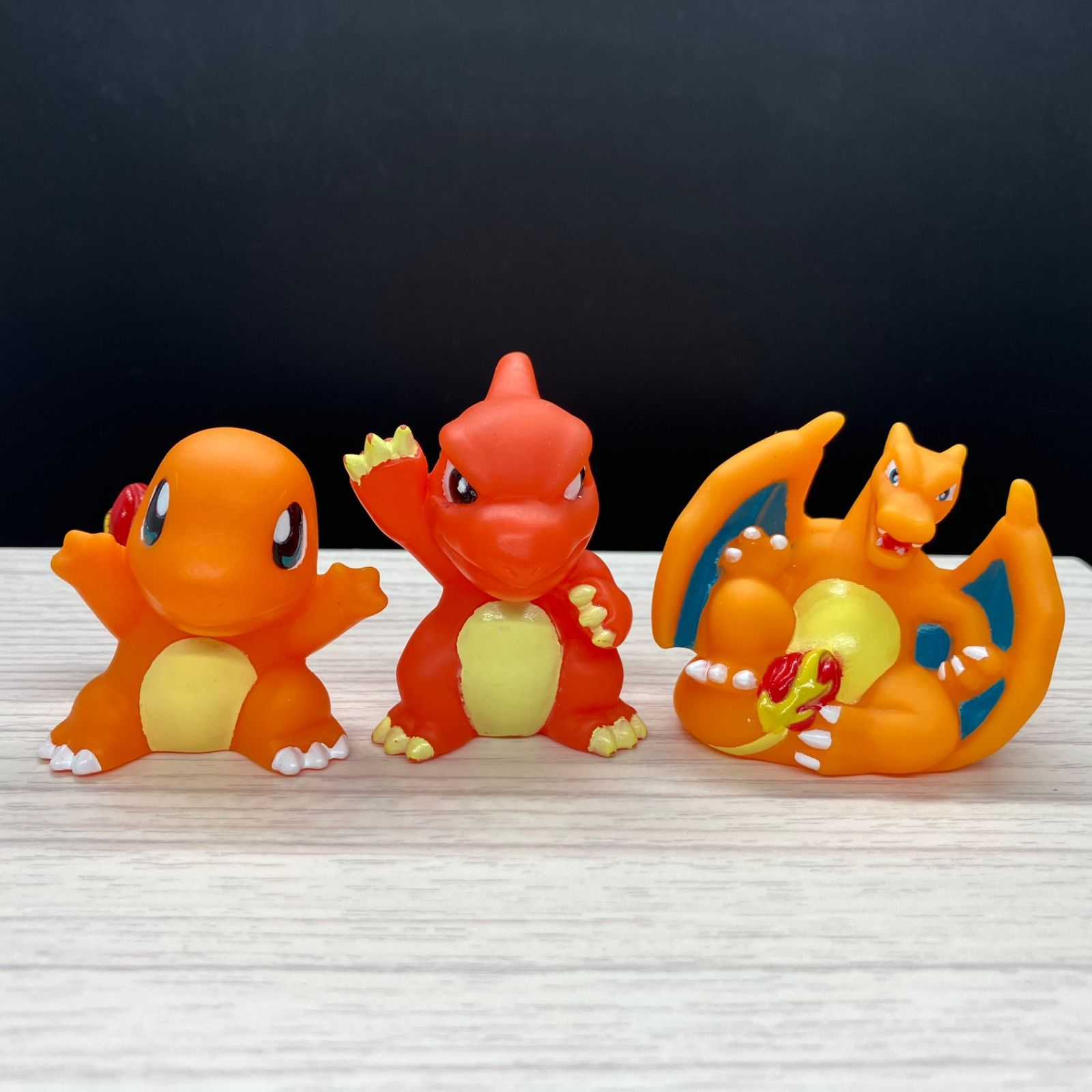 5*r様 ポケモン　指人形　フィギュア　など　大量まとめ売り　ピカチュウ　リザー 5*r様 ポケモン 指人形 フィギュア など 大量まとめ売り