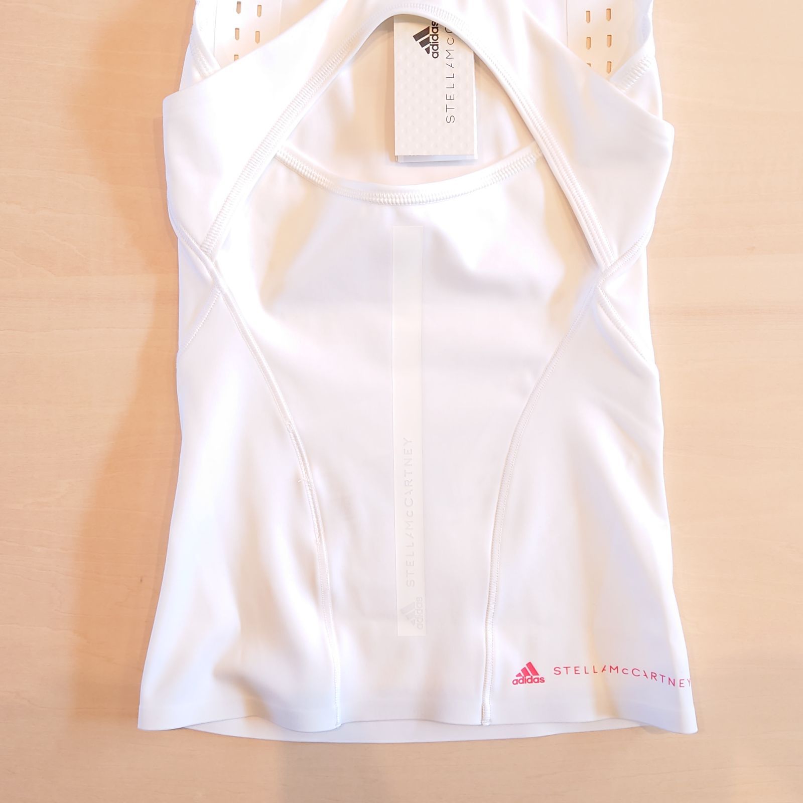 ☆SALE 新品 adidas by stella mesh tank ホワイト ☆SALE 新品 adidas by stella mesh tank ホワイト