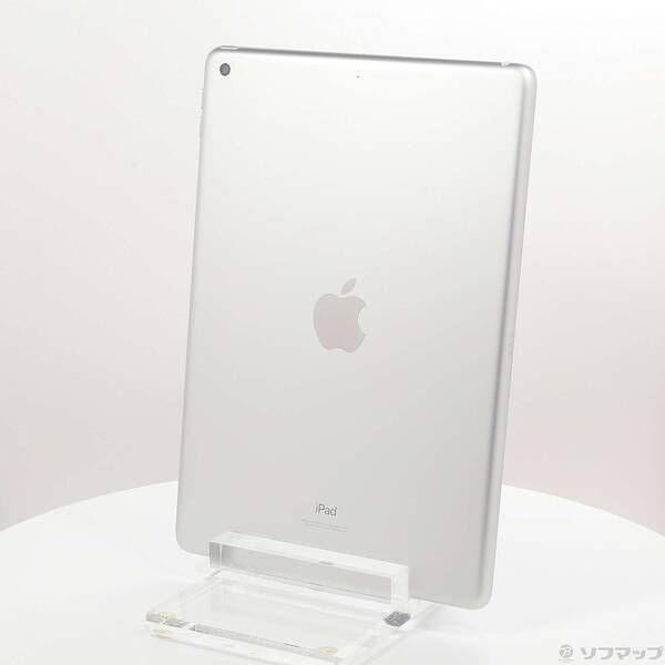 定番人気，セール 〔中古品〕 iPad 第8世代 32GB シルバー MYLA2LL／A Wi-Fi【344】 iPad本体