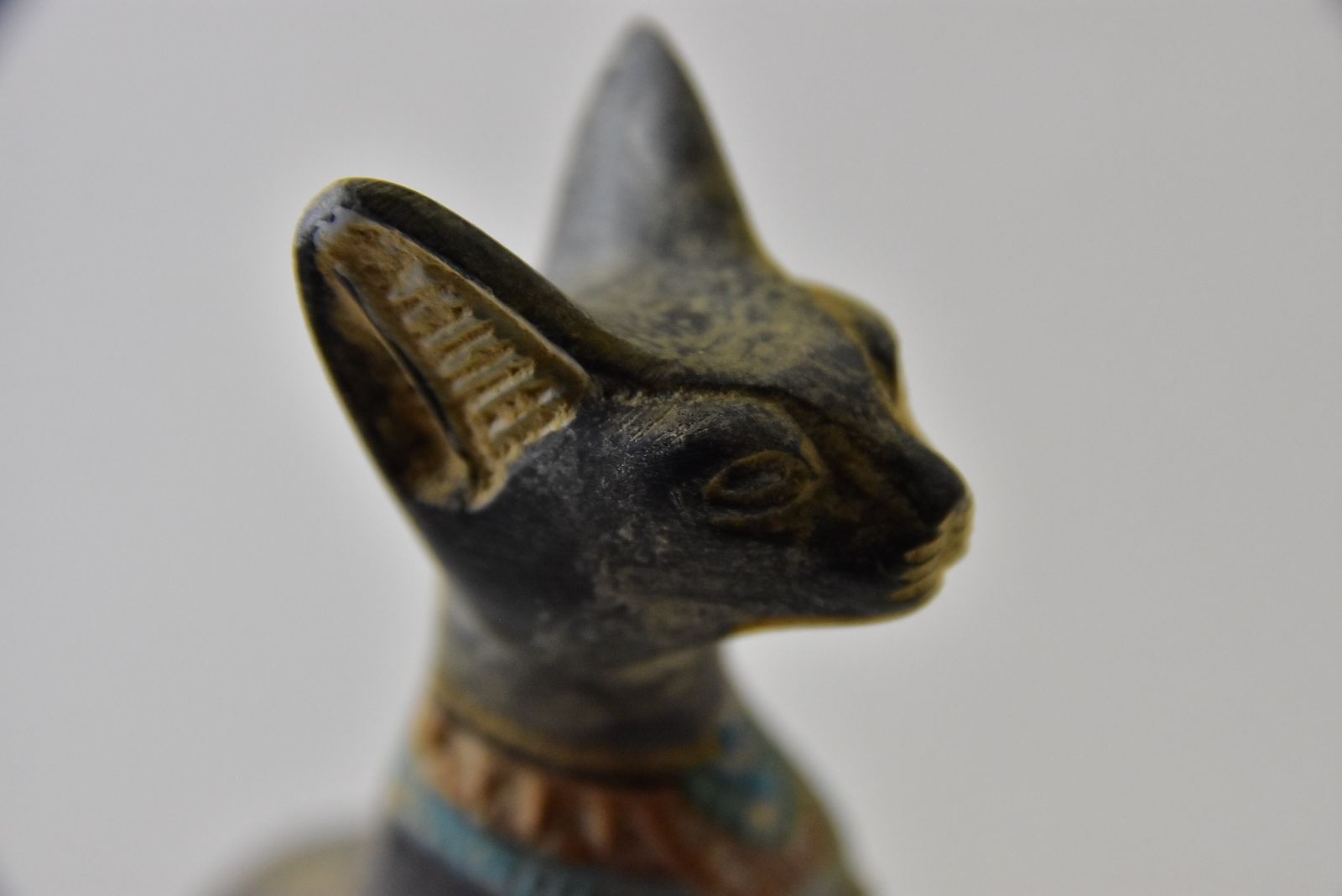 古代エジプトの神様像 バステト 家の守り神 ネコの神様 石像 置物 