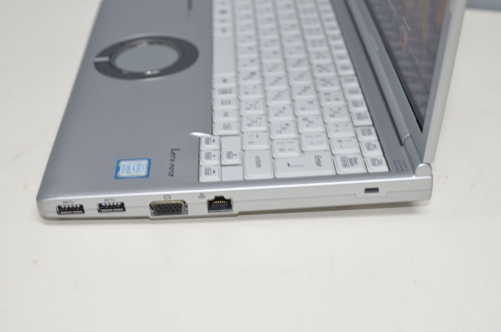 中古軽量ノートパソコン Panasonic CF-SV7H87LC core i5-8250U 爆速