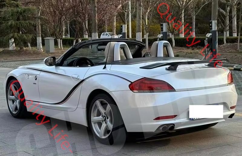 リアスポイラー