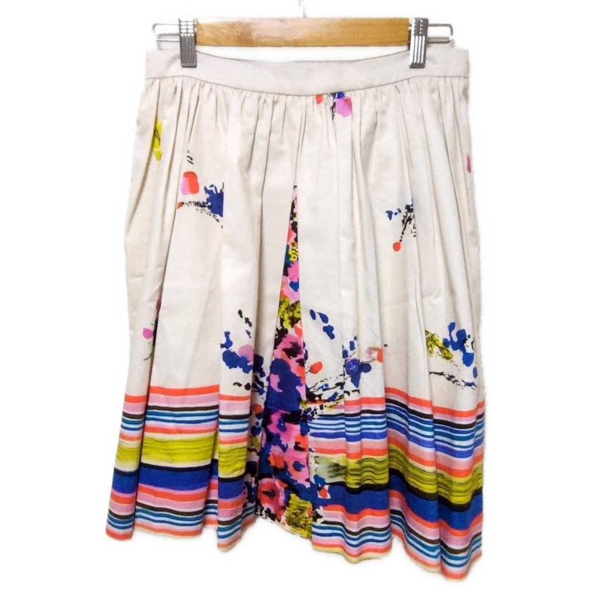 ★美品★ヴァレンチノレッドピンクスーツ♪ RED VALENTINO(レッドバレンチノ) スカート サイズ42 L
