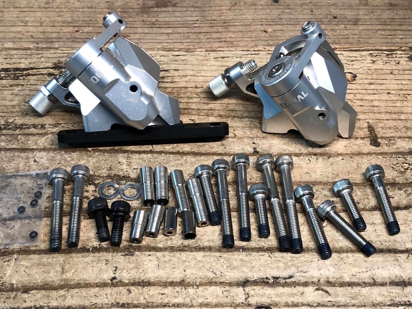 JG925 グロータック GROWTAC イコール EQUAL 機械式ディスクキャリパーセット フラットマウント シルバー