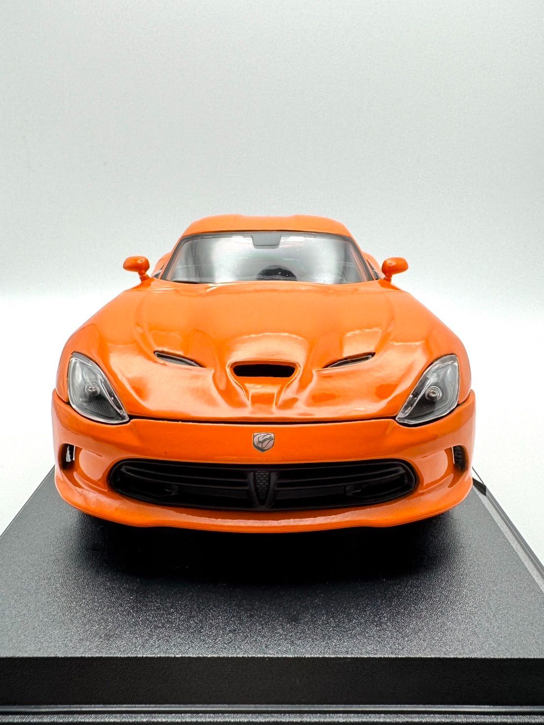 1/18 2013 SRT Dodge Viper ダッジ バイパー GTS Dodge SRT Viper GTS Diecast Model | Maisto
