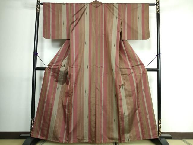 平和屋着物▽上質な紬 単衣 葡萄蔦の葉 正絹 逸品 未