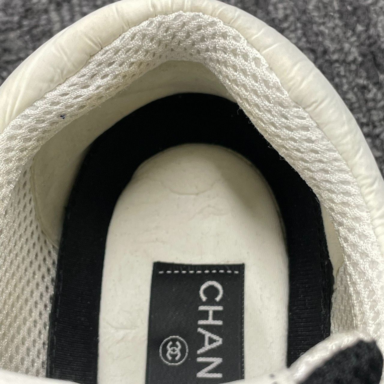 CHANEL】シャネル サイズ43 スニーカー W G39794 ＃43 白 G39792