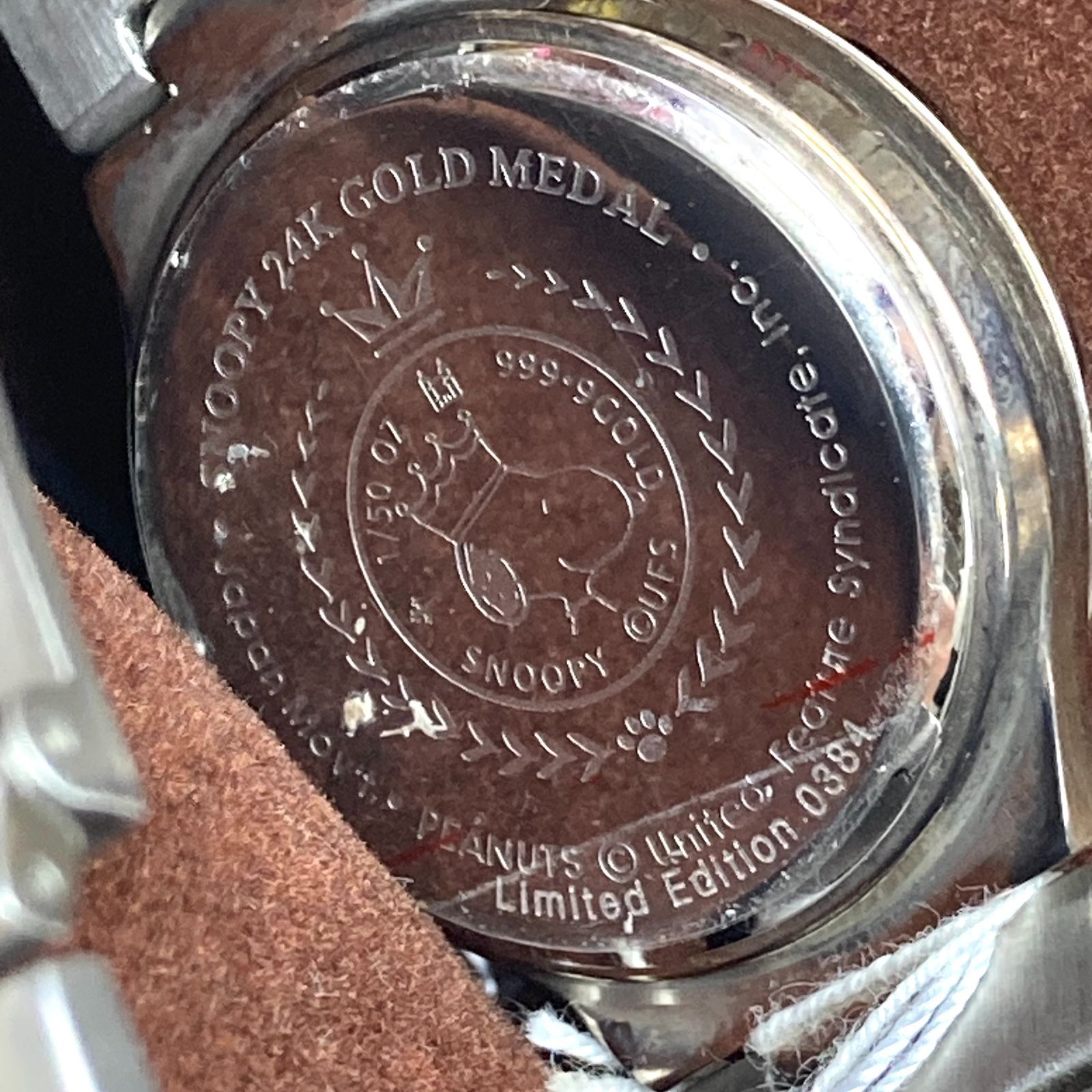 【未使用✩限定モデル】スヌーピー SNOOPY K24純金メダル入り 腕時計 t) SNOOPY スヌーピー 24K GOLD MEDAL 純金メダル Limited
