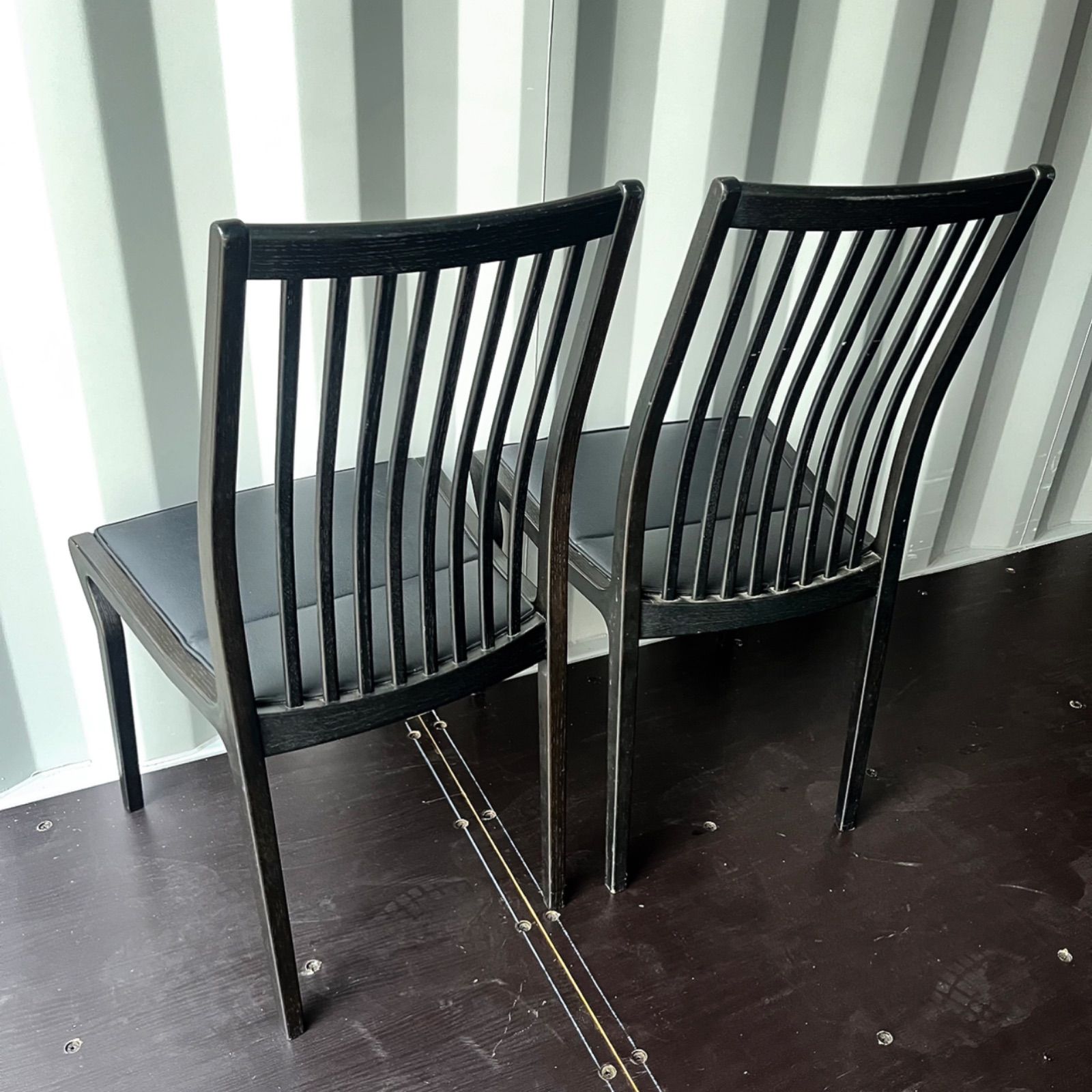 取付無料！天童木工 北欧モダン風正方形ダイニングテーブル