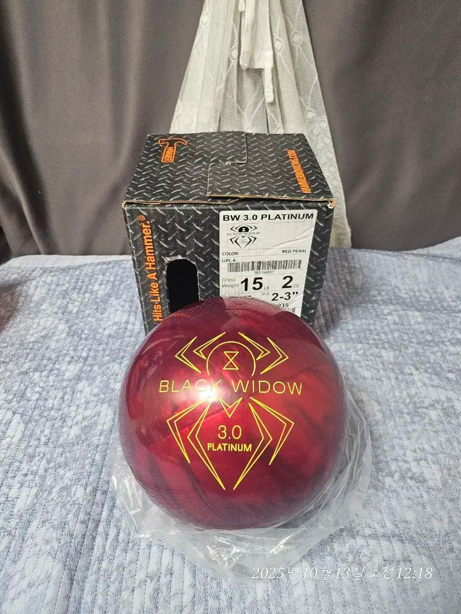 み black widow ブラックウィドウ 30 プラチナ 15 p 新 ボーリング ボール 球