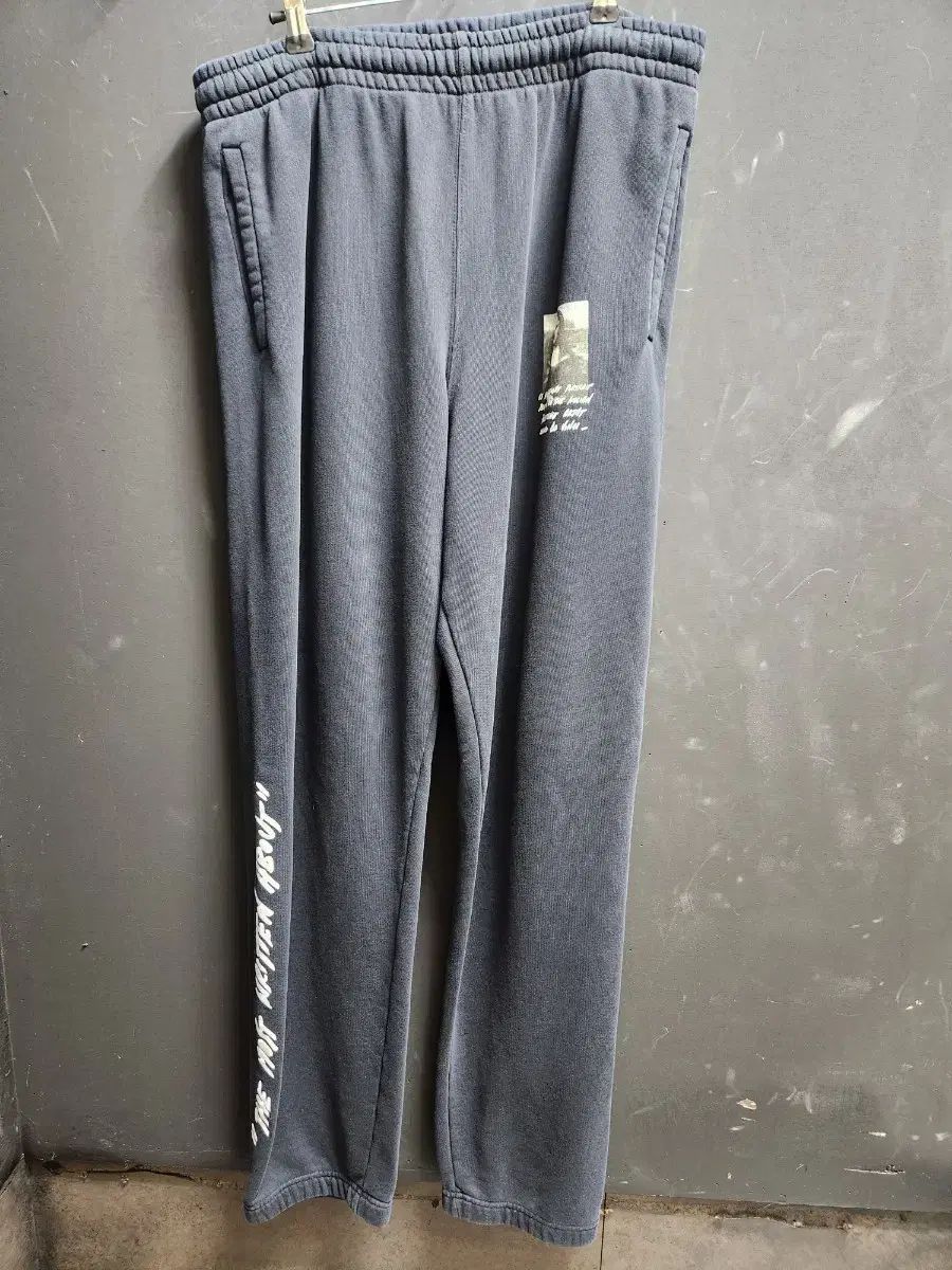 Off-White オフホワイト スウエットパンツ