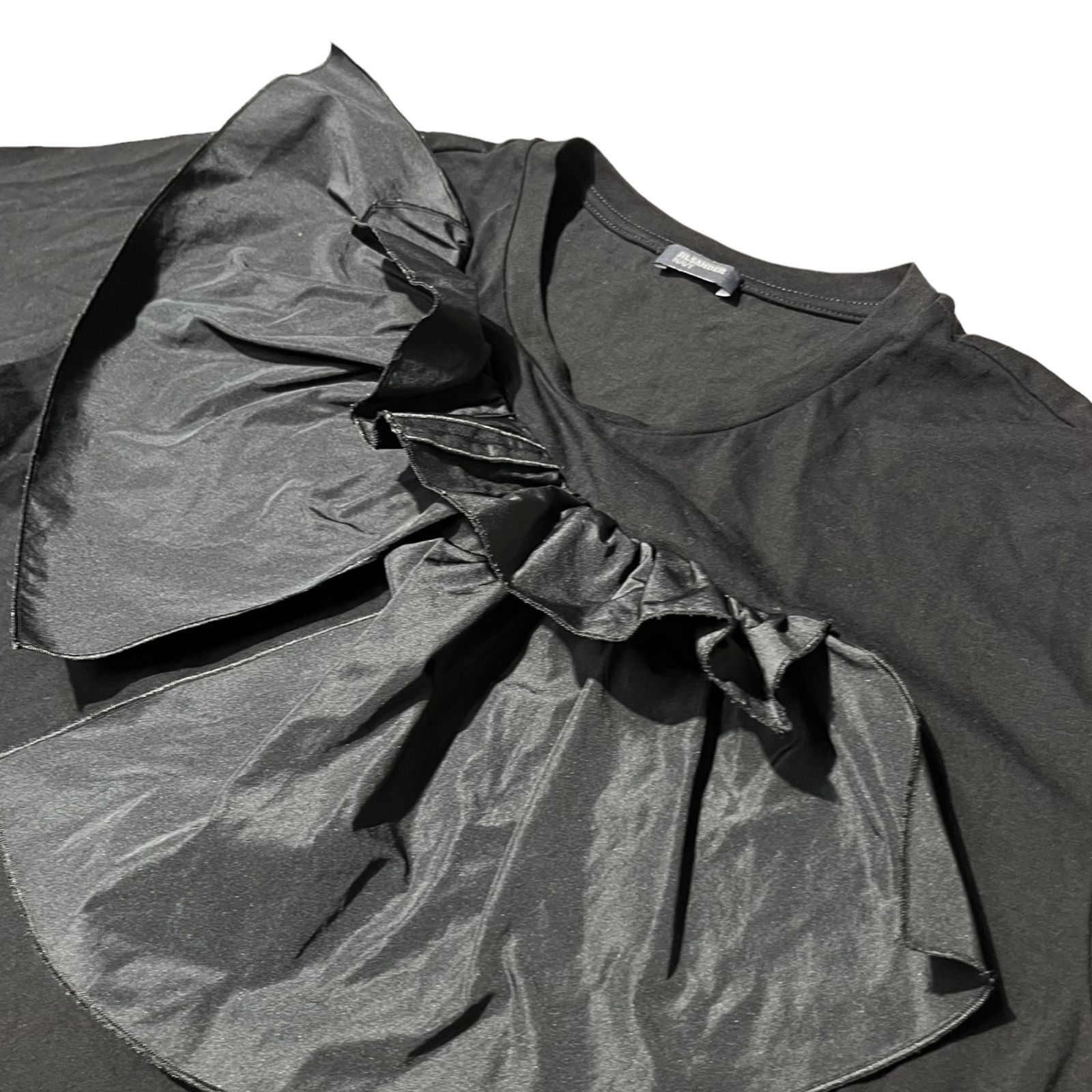 JIL SANDER フリル付きネイビー半袖Tシャツ JIL SANDER フリル付きネイビー半袖Tシャツ - メルカリ