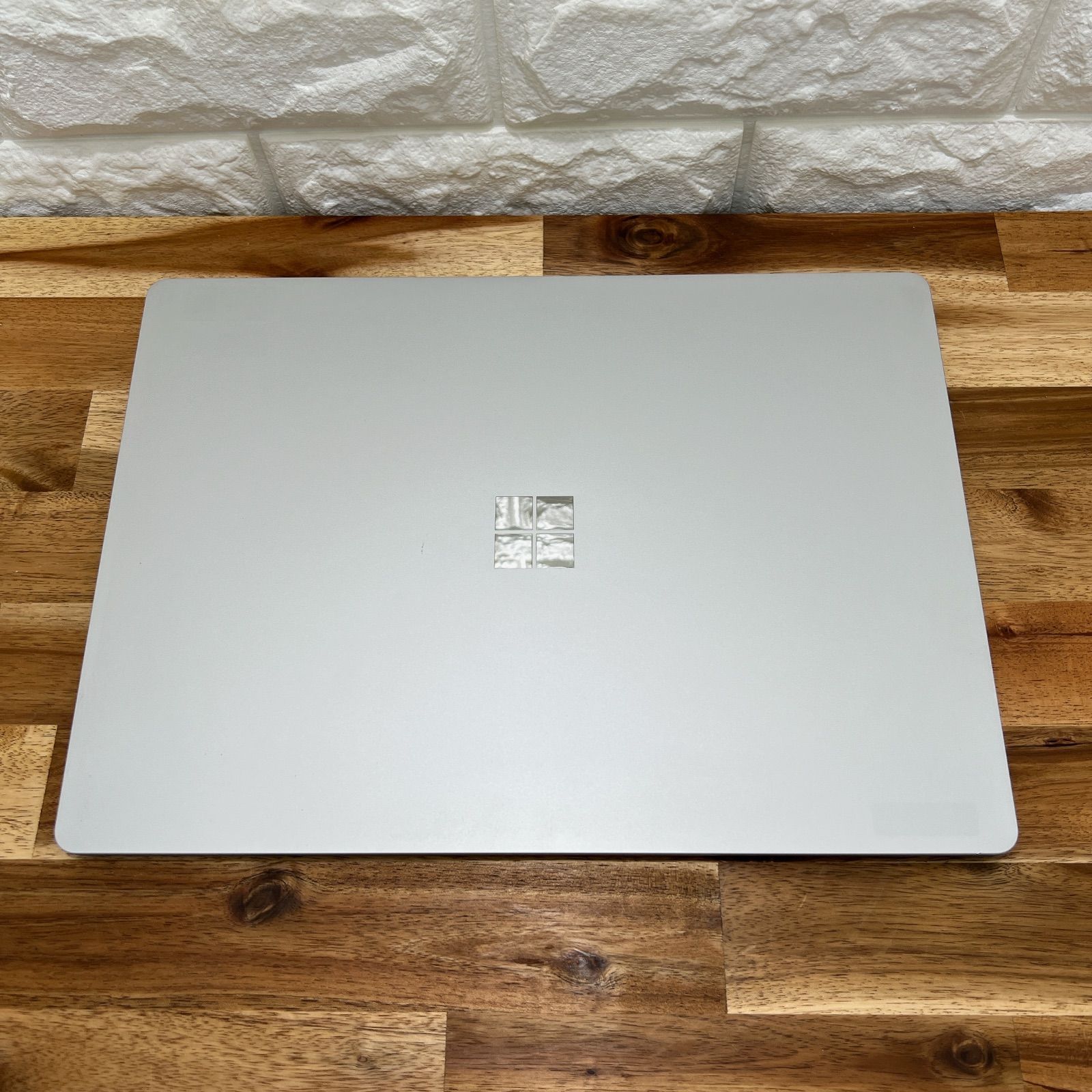 Surface laptop 2☘Corei5第8世代☘SSD256GB/メ8G - メルカリ