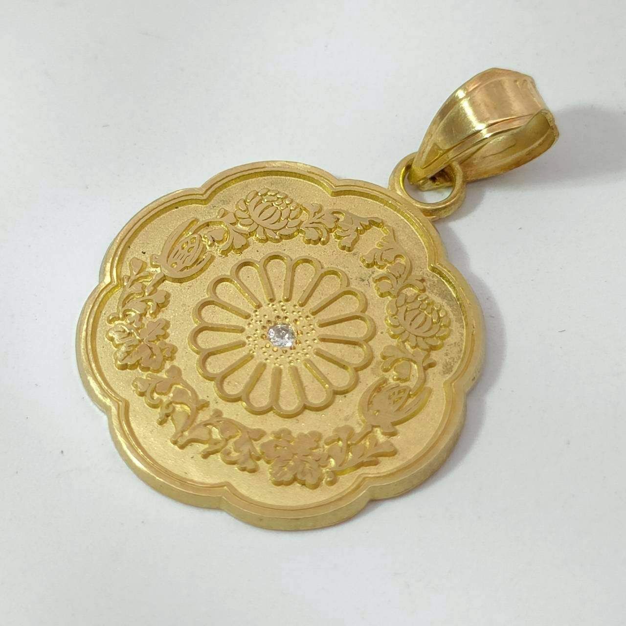 18金 K18 男女兼用 造幣局 ネックレストップ 2.24ｇ D175