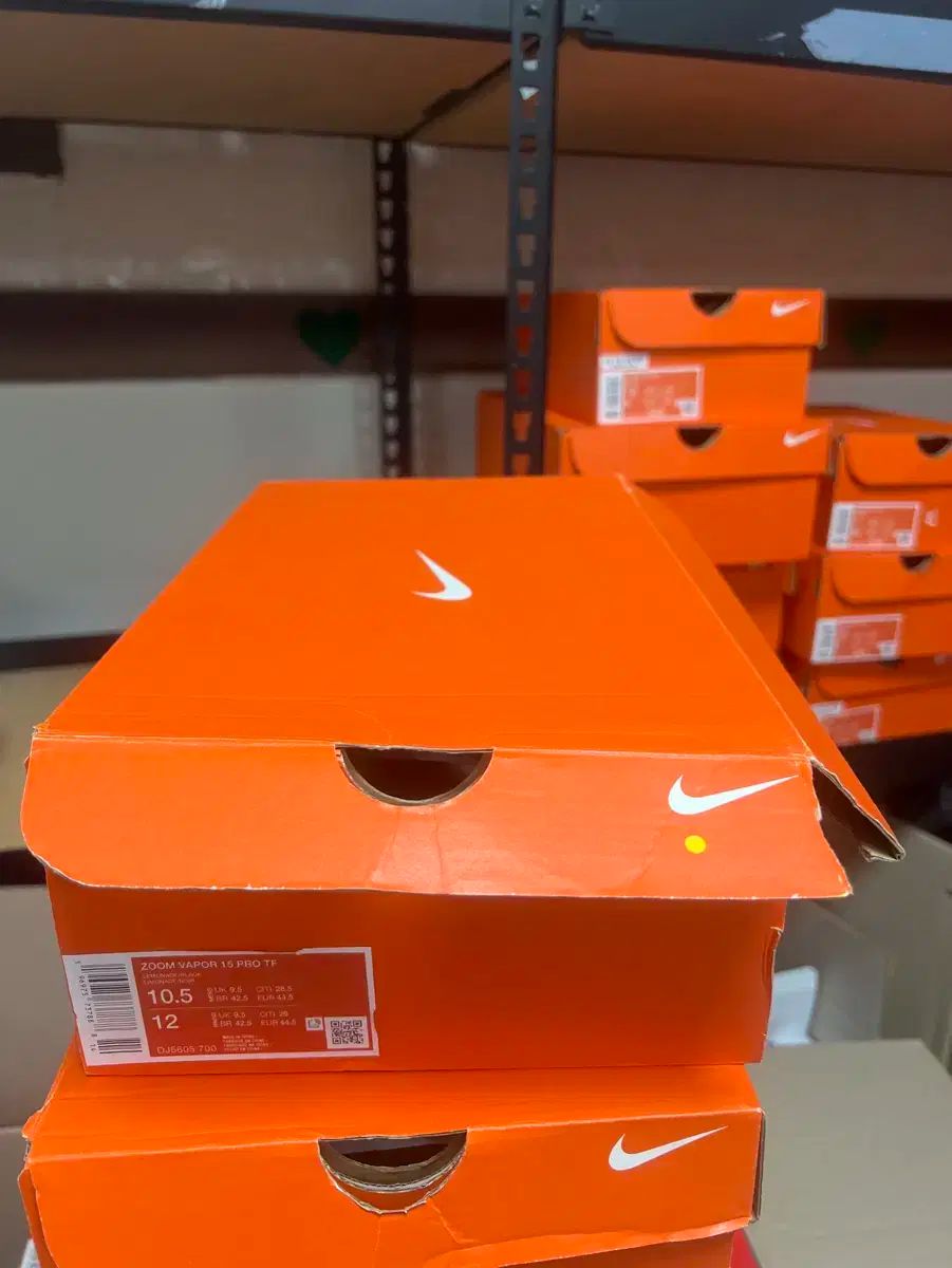 NIKE ナイキ マーキュリアル ズーム ヴェイパー 15 プロ サッカーシューズ